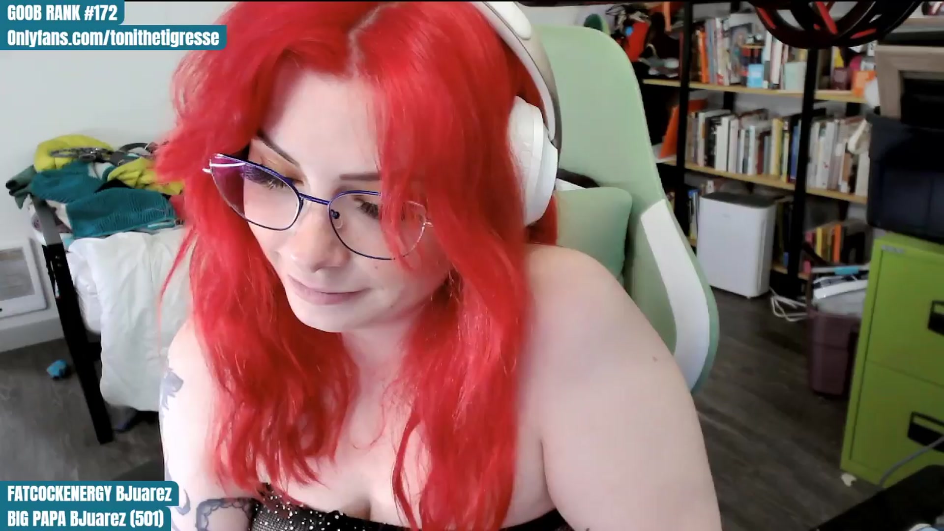 Gallery image thumbnail from ToniTigresse's myfreecams stream on, 04/14/2024, 01:04 image 16 of 20