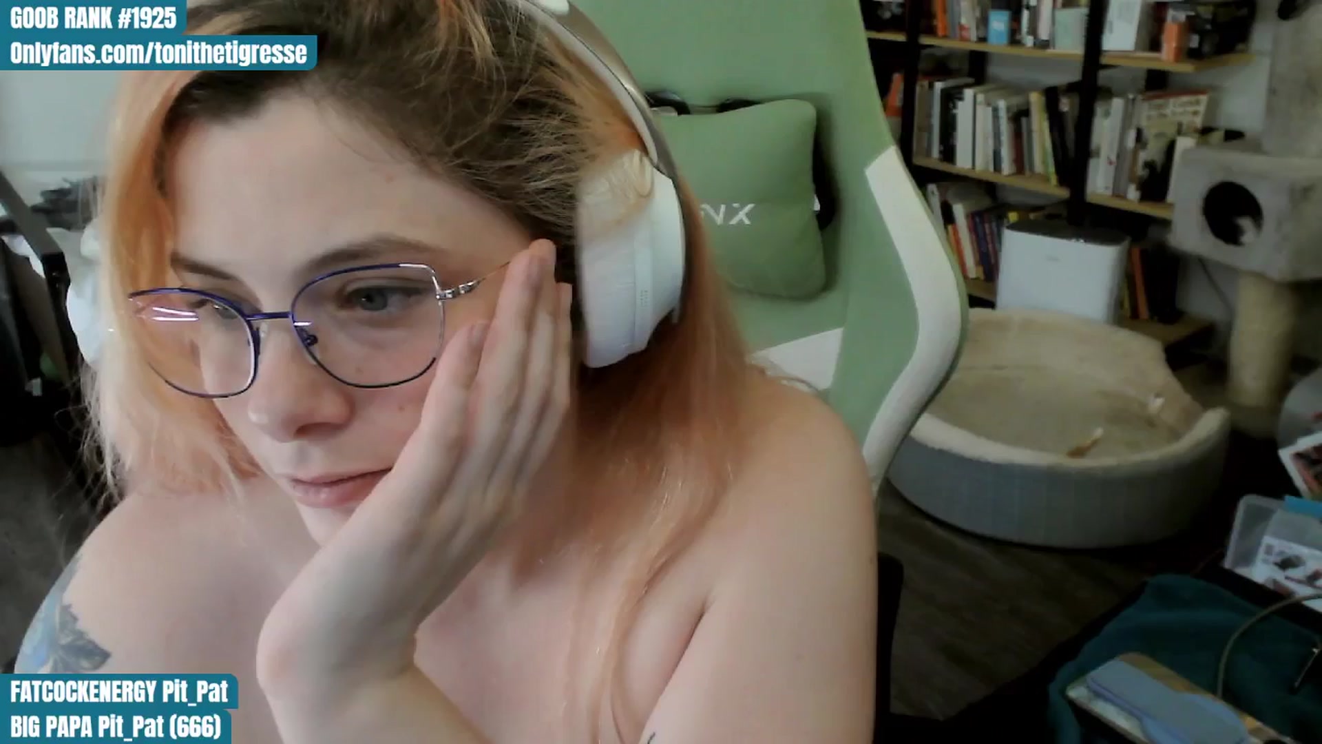 Gallery image thumbnail from ToniTigresse's myfreecams stream on, 07/26/2024, 24:18 image 18 of 20
