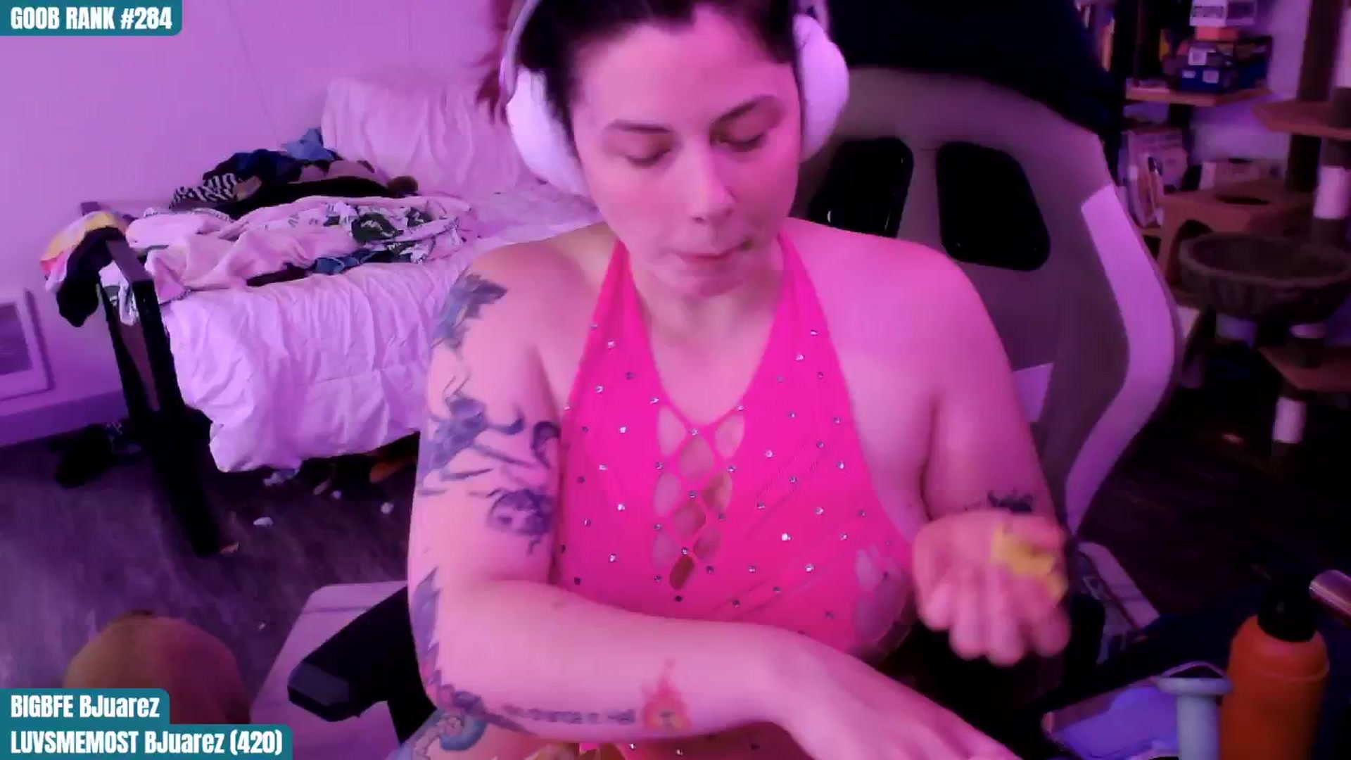 Gallery image thumbnail from ToniTigresse's myfreecams stream on, 09/15/2024, 02:08 image 12 of 20