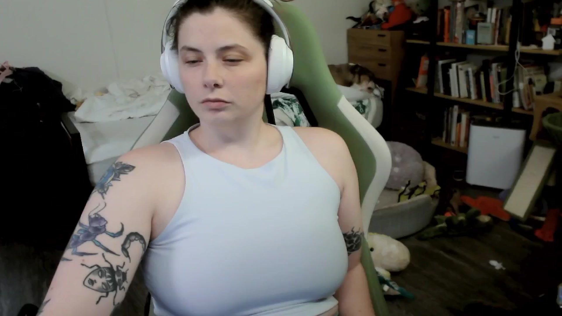 Gallery image thumbnail from ToniTigresse's myfreecams stream on, 10/16/2024, 24:55 image 16 of 20