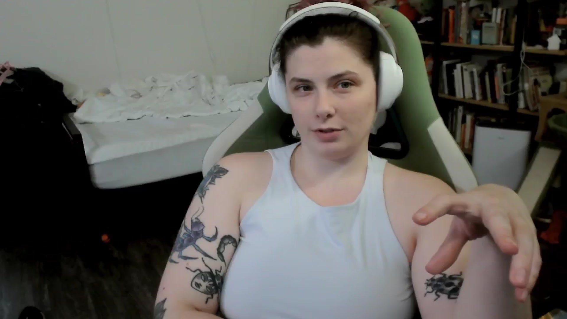 Gallery image thumbnail from ToniTigresse's myfreecams stream on, 10/16/2024, 24:55 image 2 of 20