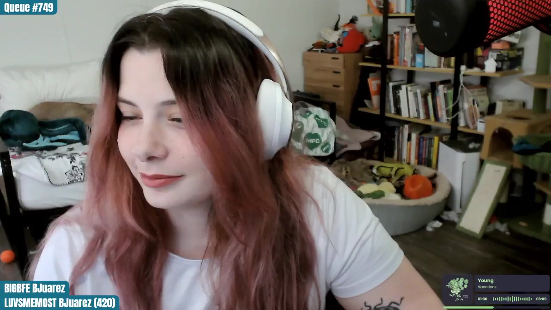 Gallery image thumbnail from ToniTigresse's myfreecams stream on, 11/20/2024, 24:48 image 3 of 20