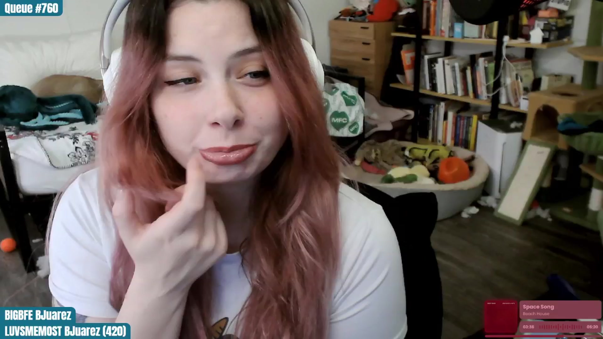 Gallery image thumbnail from ToniTigresse's myfreecams stream on, 11/20/2024, 24:48 image 1 of 20