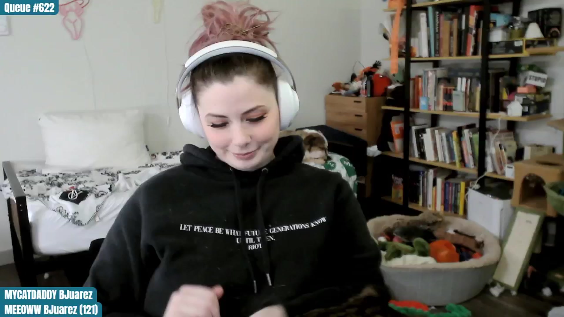 Gallery image thumbnail from ToniTigresse's myfreecams stream on, 11/27/2024, 01:28 image 11 of 20