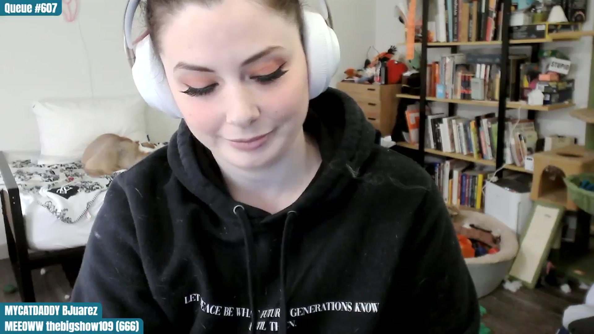 Gallery image thumbnail from ToniTigresse's myfreecams stream on, 11/27/2024, 02:59 image 10 of 20