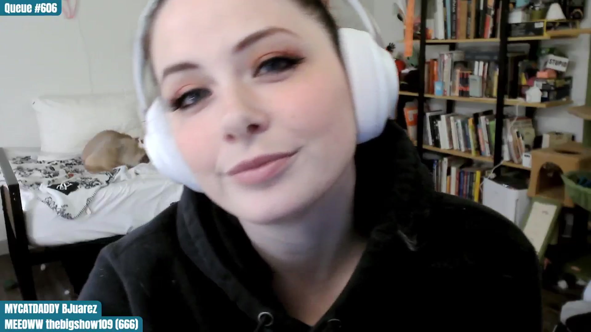 Gallery image thumbnail from ToniTigresse's myfreecams stream on, 11/27/2024, 02:59 image 11 of 20