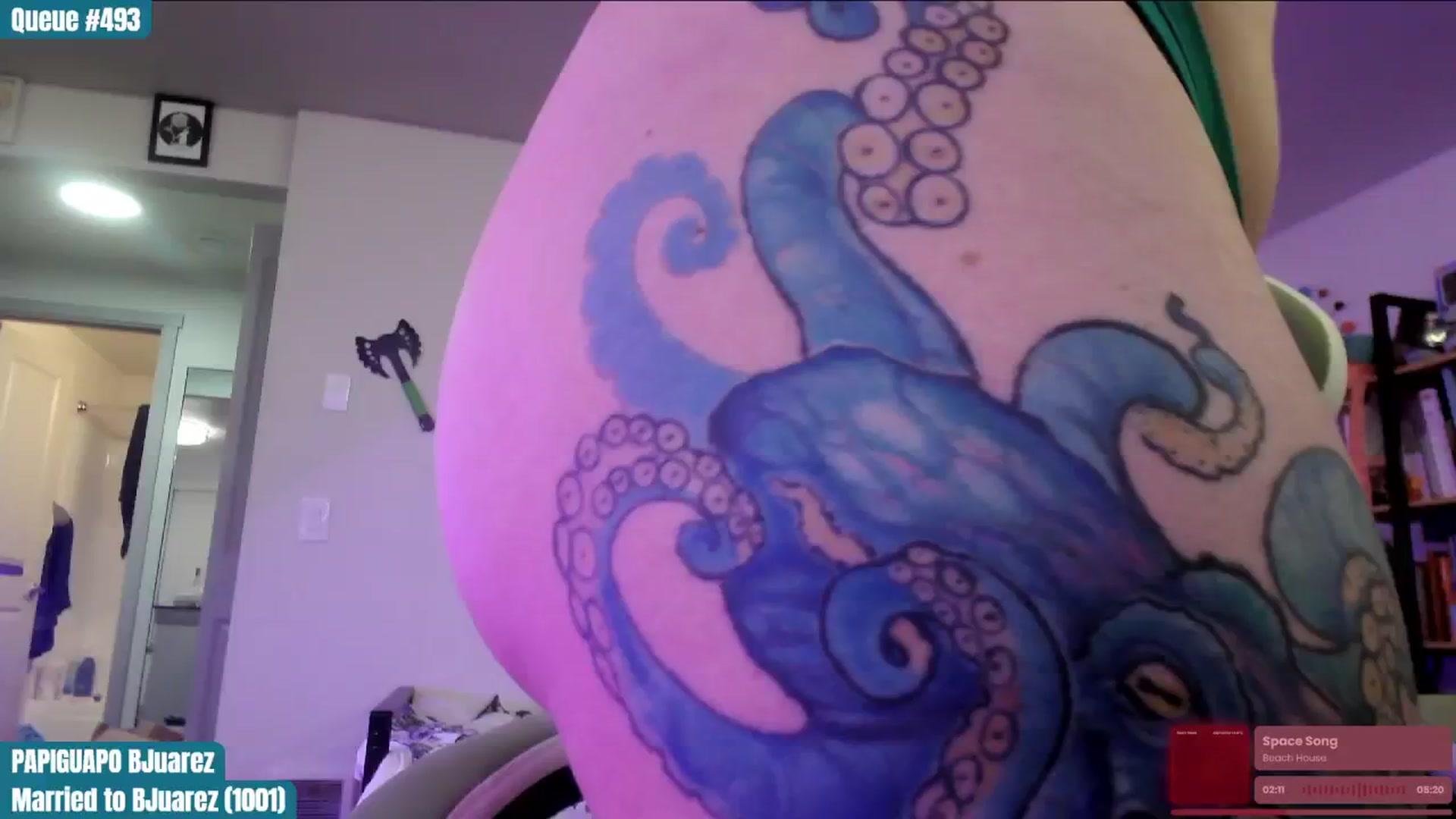 Gallery image thumbnail from ToniTigresse's myfreecams stream on, 01/03/2025, 04:02 image 11 of 20