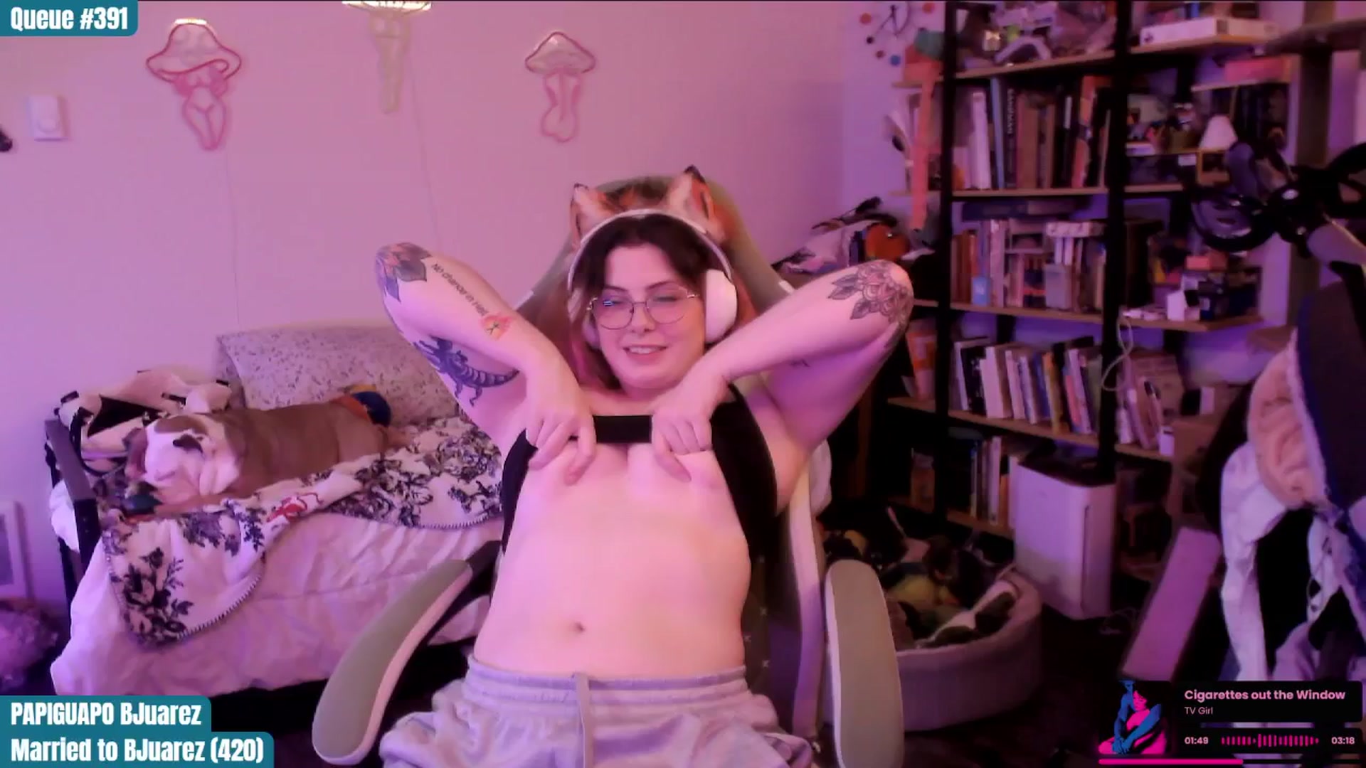 Gallery image thumbnail from ToniTigresse's myfreecams stream on, 01/05/2025, 02:53 image 15 of 20