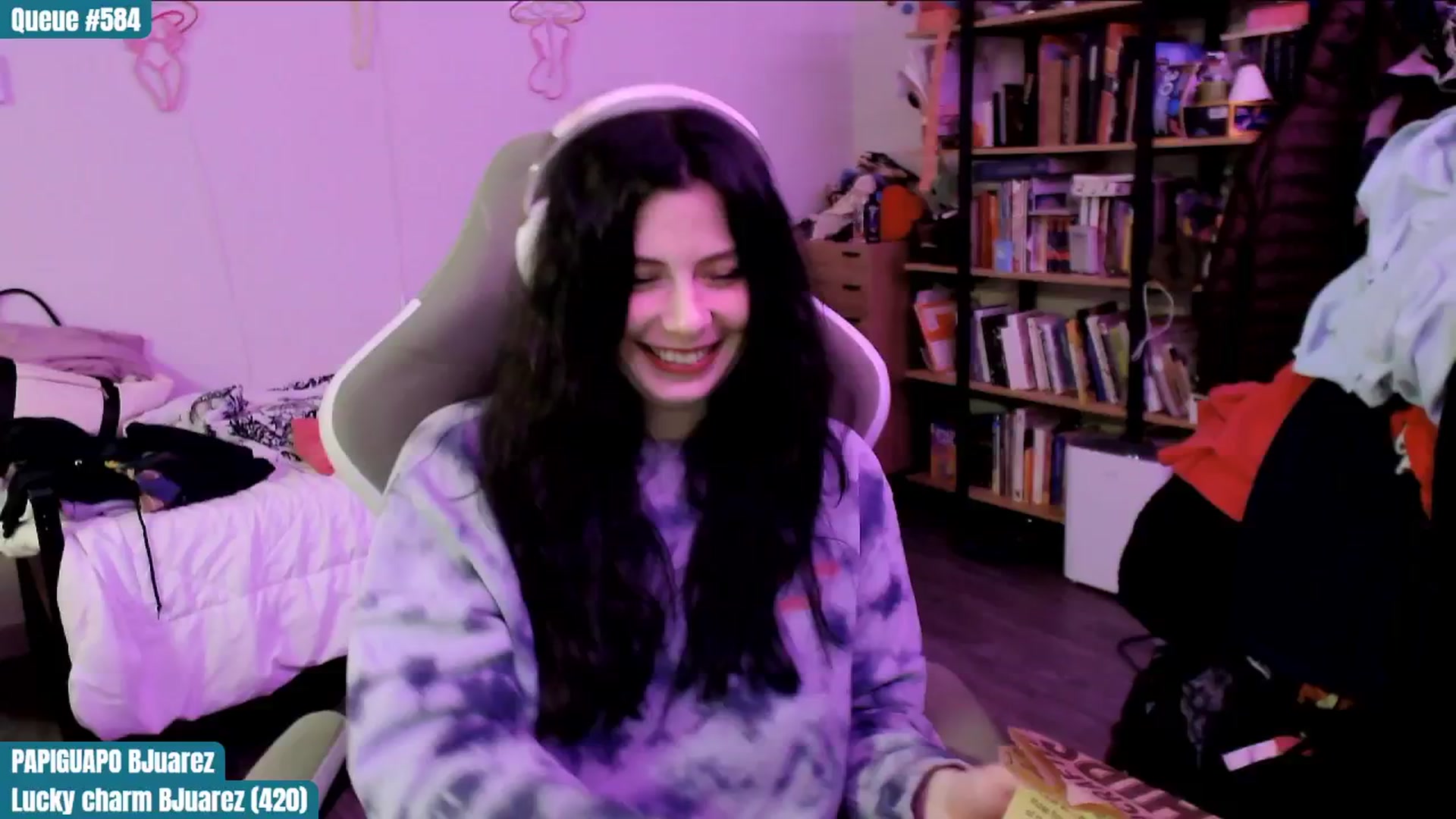 Gallery image thumbnail from ToniTigresse's myfreecams stream on, 03/05/2025, 03:30 image 16 of 20