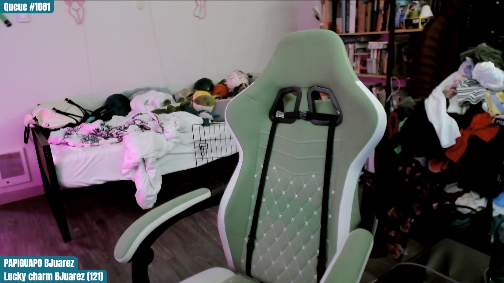 Gallery image thumbnail from ToniTigresse's myfreecams stream on, 03/13/2025, 24:06 image 2 of 20