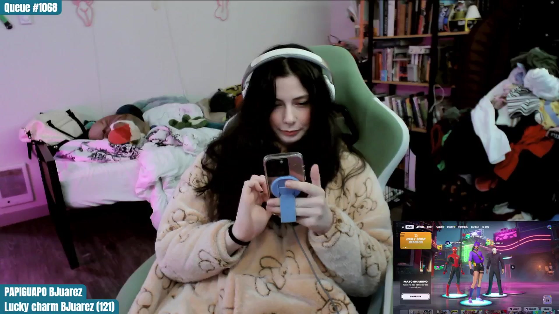 Gallery image thumbnail from ToniTigresse's myfreecams stream on, 03/13/2025, 24:06 image 15 of 20