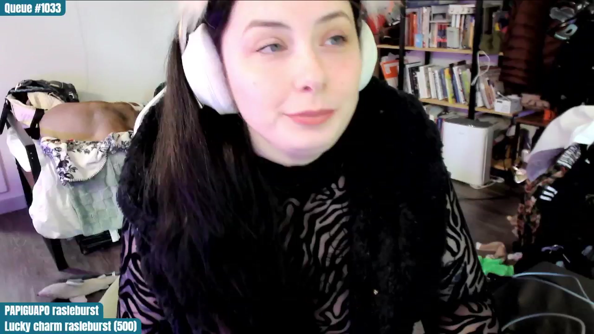 Gallery image thumbnail from ToniTigresse's myfreecams stream on, 03/15/2025, 23:42 image 12 of 20