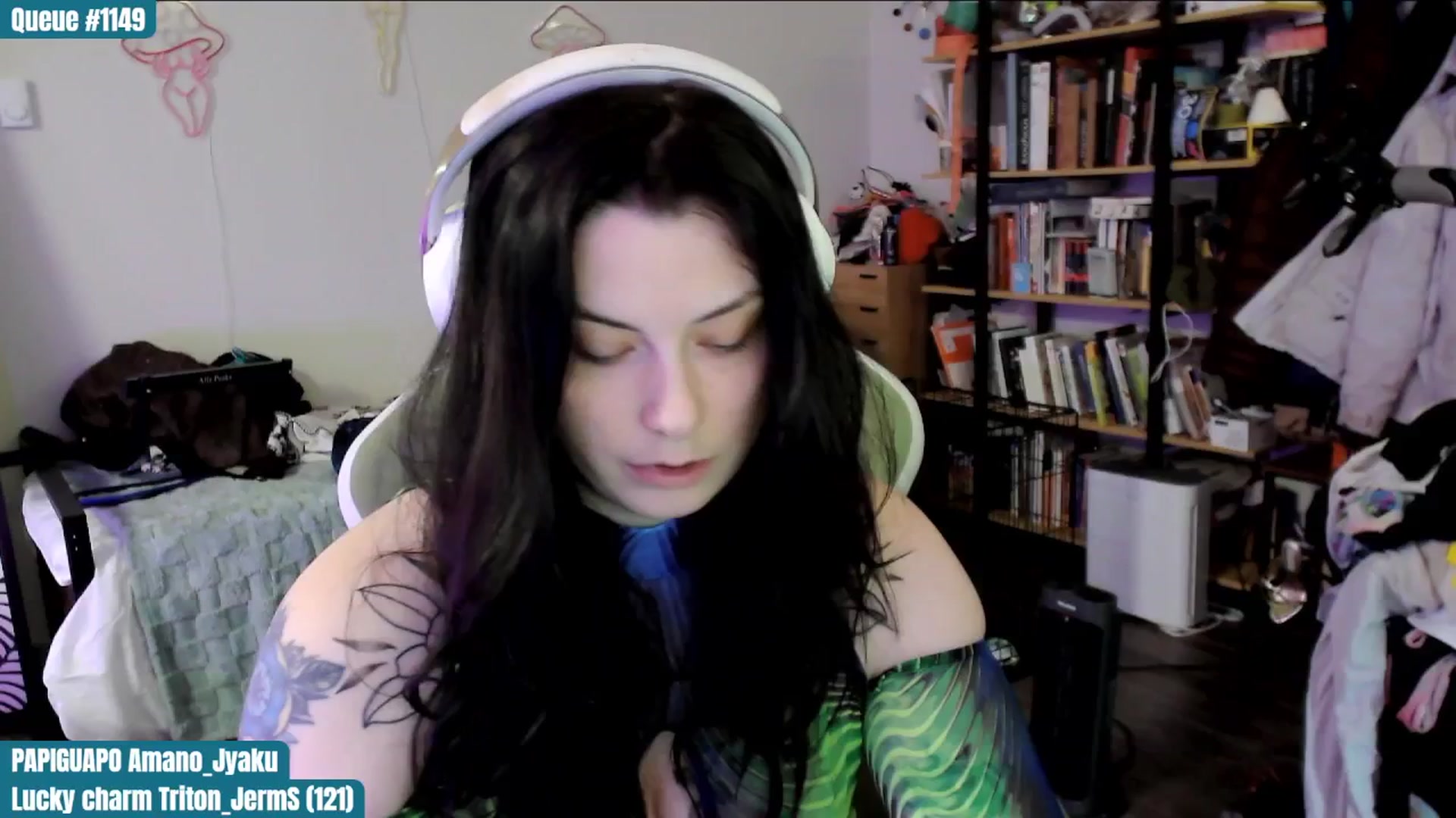 Gallery image thumbnail from ToniTigresse's myfreecams stream on, 03/18/2025, 24:32 image 2 of 20