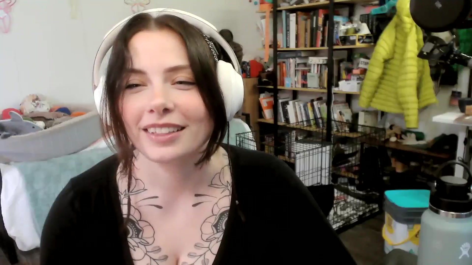 Gallery image thumbnail from ToniTigresse's myfreecams stream on, 05/21/2025, 24:03 image 11 of 20