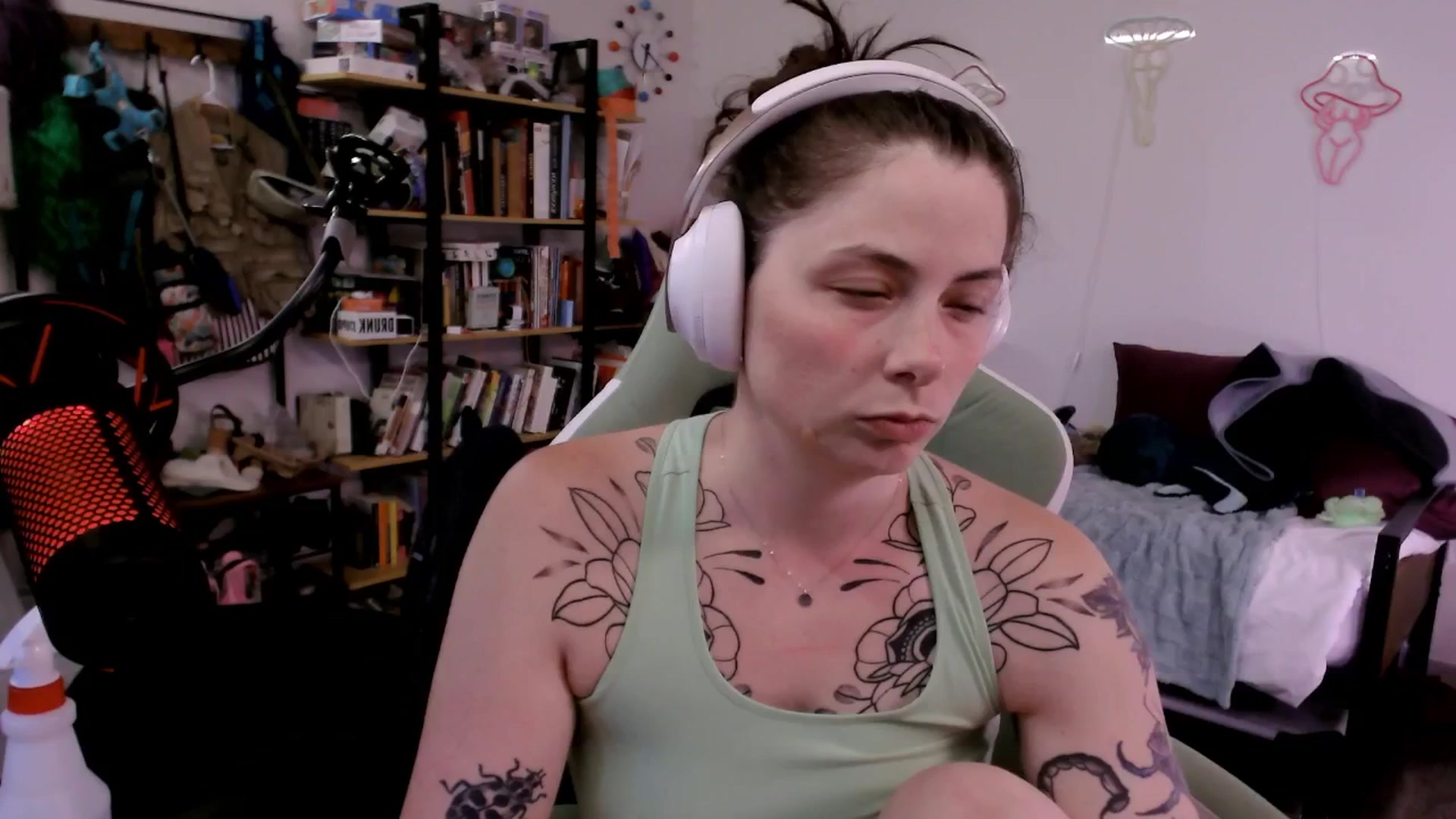 Gallery image thumbnail from ToniTigresse's myfreecams stream on, 07/29/2025, 02:32 image 18 of 20