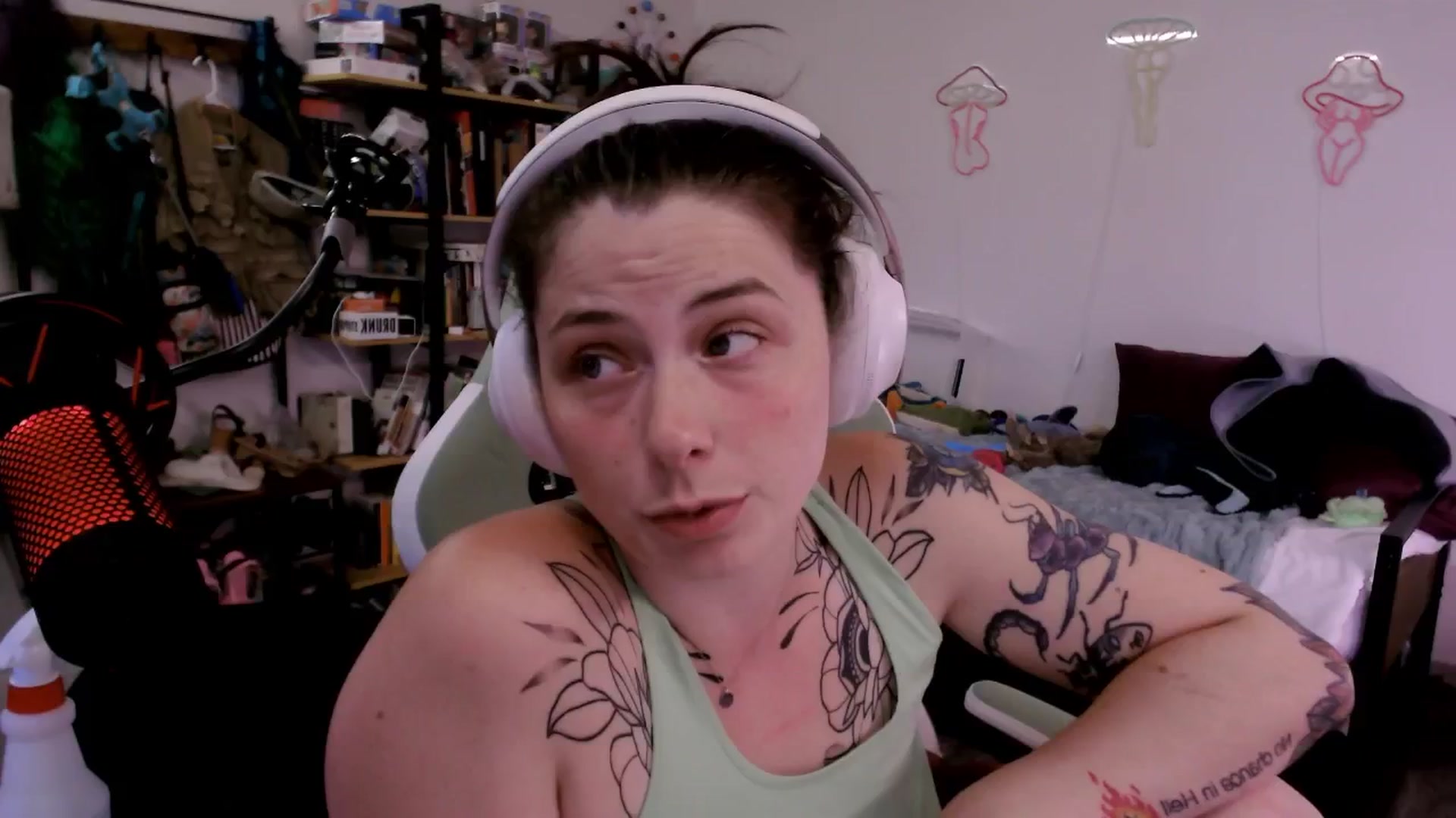 Gallery image thumbnail from ToniTigresse's myfreecams stream on, 07/29/2025, 02:32 image 17 of 20