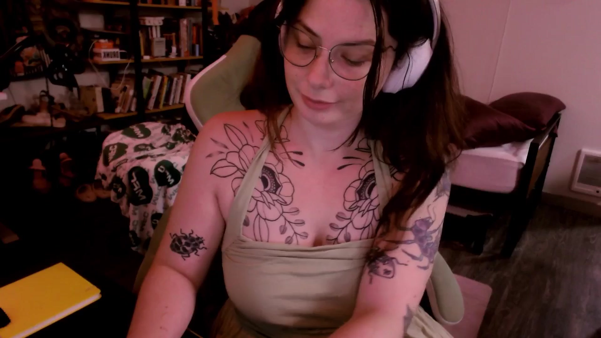 Gallery image thumbnail from ToniTigresse's myfreecams stream on, 08/05/2025, 22:13 image 5 of 20