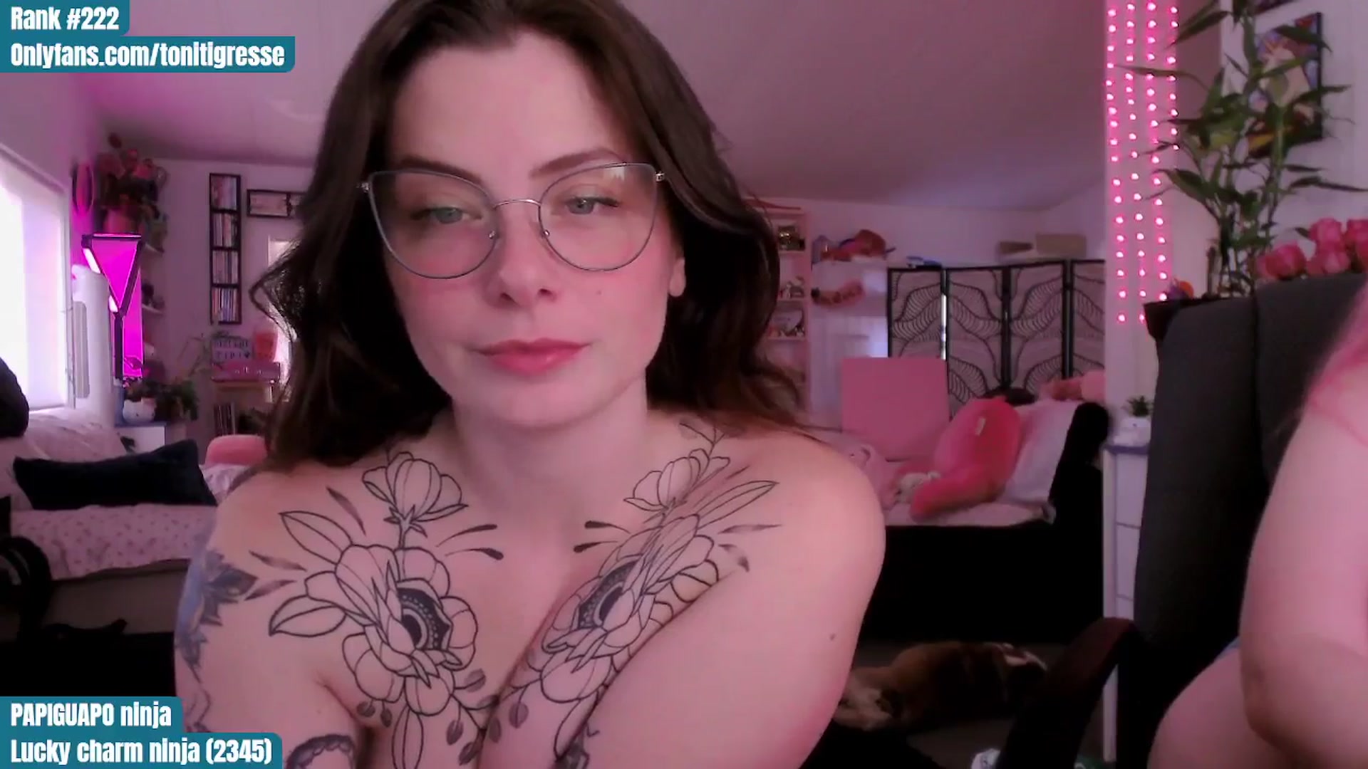 Gallery image thumbnail from ToniTigresse's myfreecams stream on, 08/09/2025, 03:45 image 12 of 20