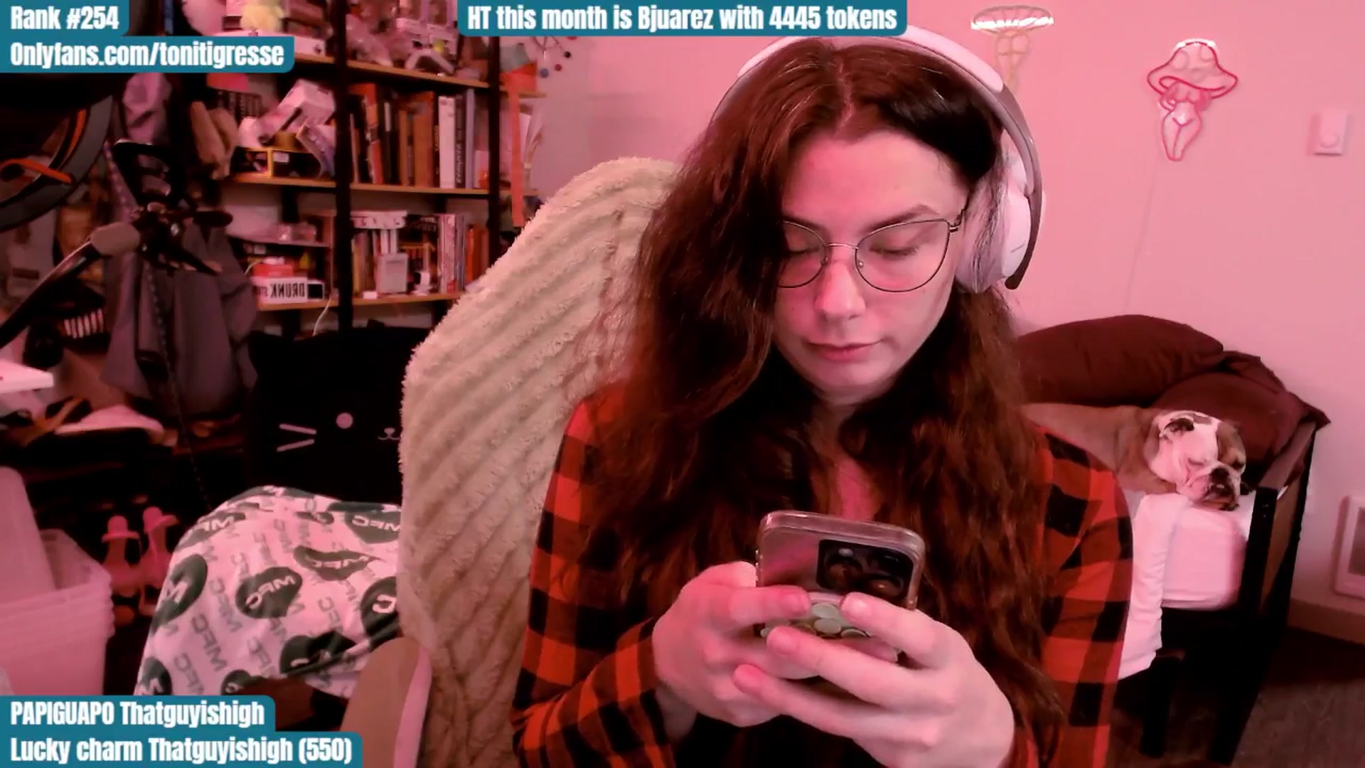 Gallery image thumbnail from ToniTigresse's myfreecams stream on, 08/14/2025, 21:07 image 12 of 20