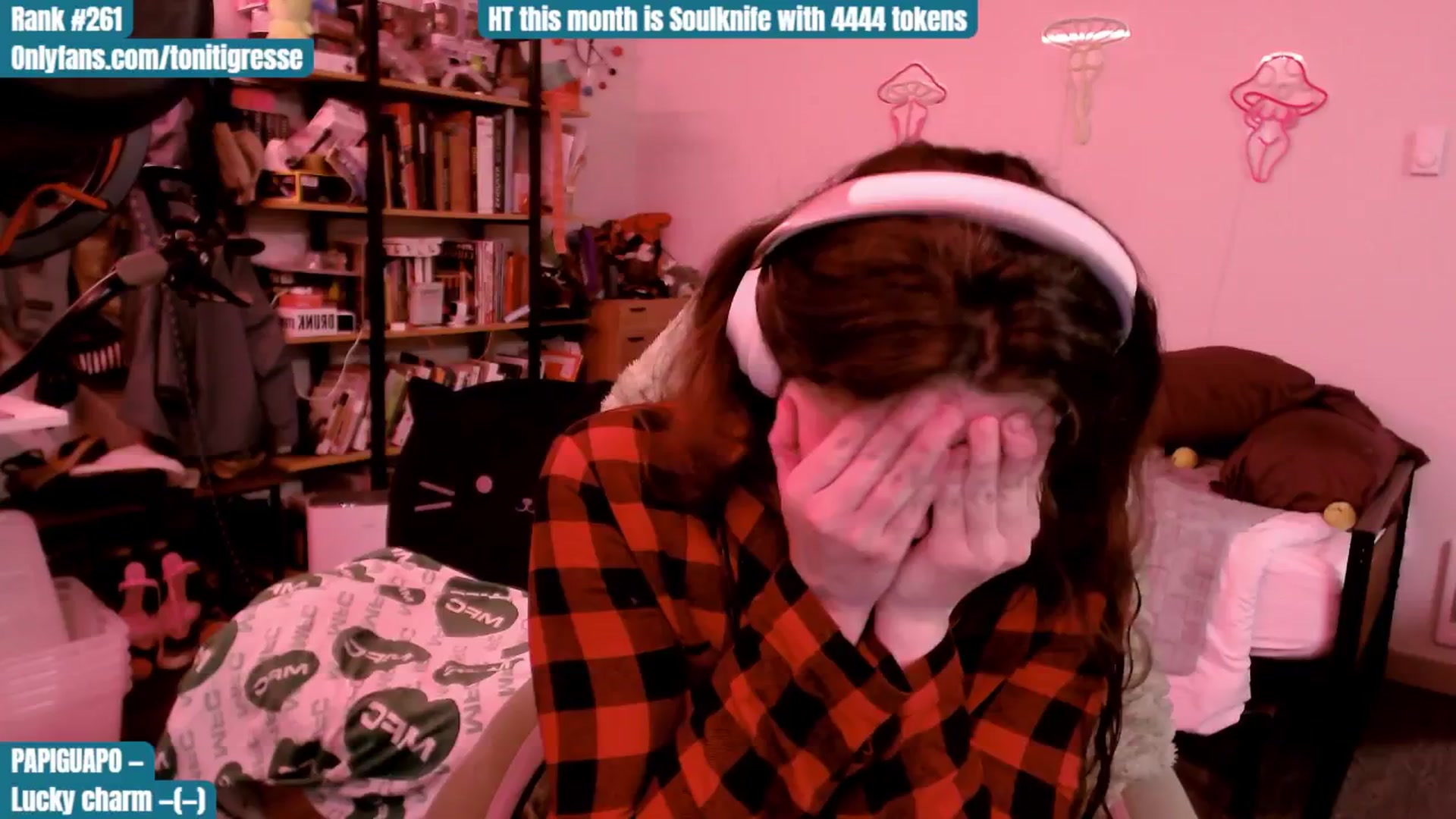Gallery image thumbnail from ToniTigresse's myfreecams stream on, 08/14/2025, 21:07 image 1 of 20
