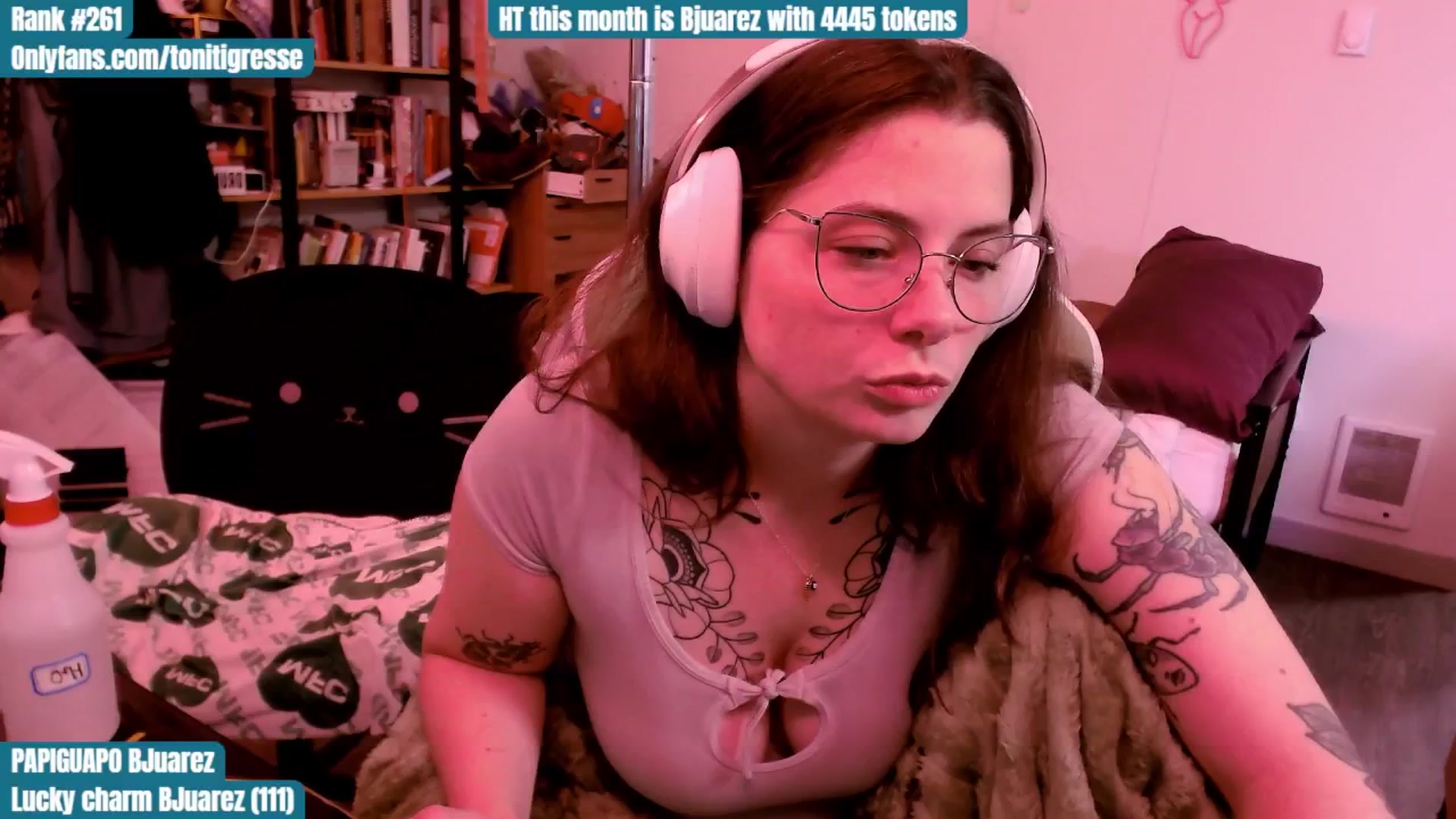 Gallery image thumbnail from ToniTigresse's myfreecams stream on, 08/17/2025, 24:52 image 13 of 20