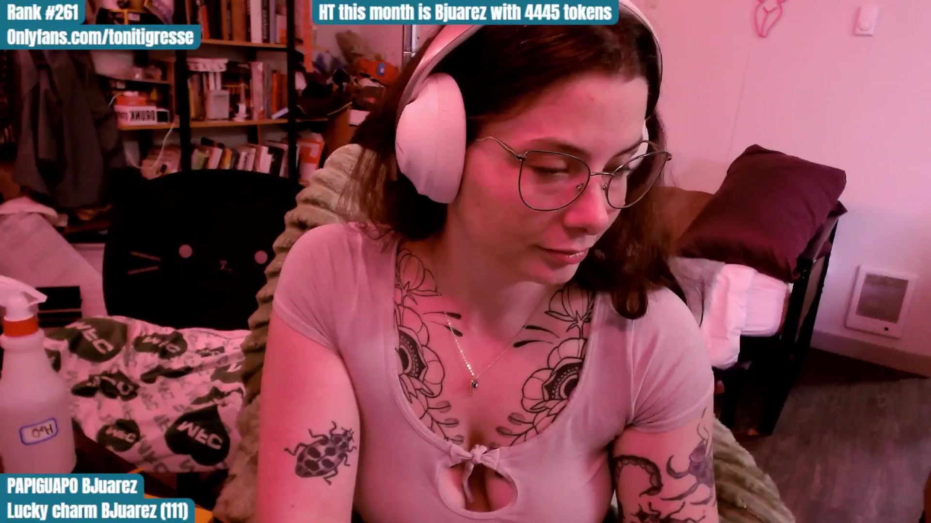 Gallery image thumbnail from ToniTigresse's myfreecams stream on, 08/17/2025, 24:52 image 6 of 20