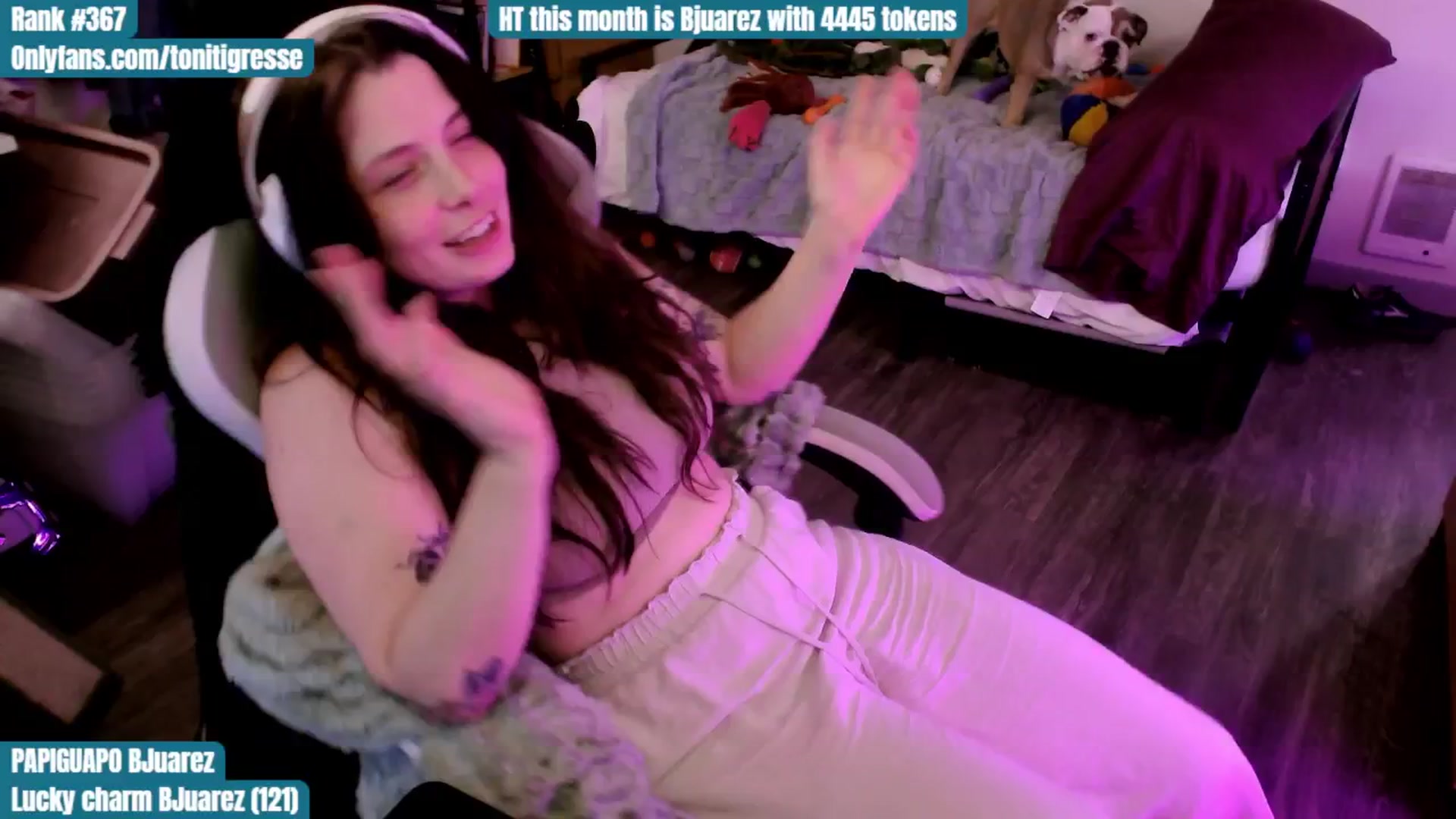 Gallery image thumbnail from ToniTigresse's myfreecams stream on, 08/24/2025, 01:48 image 19 of 20