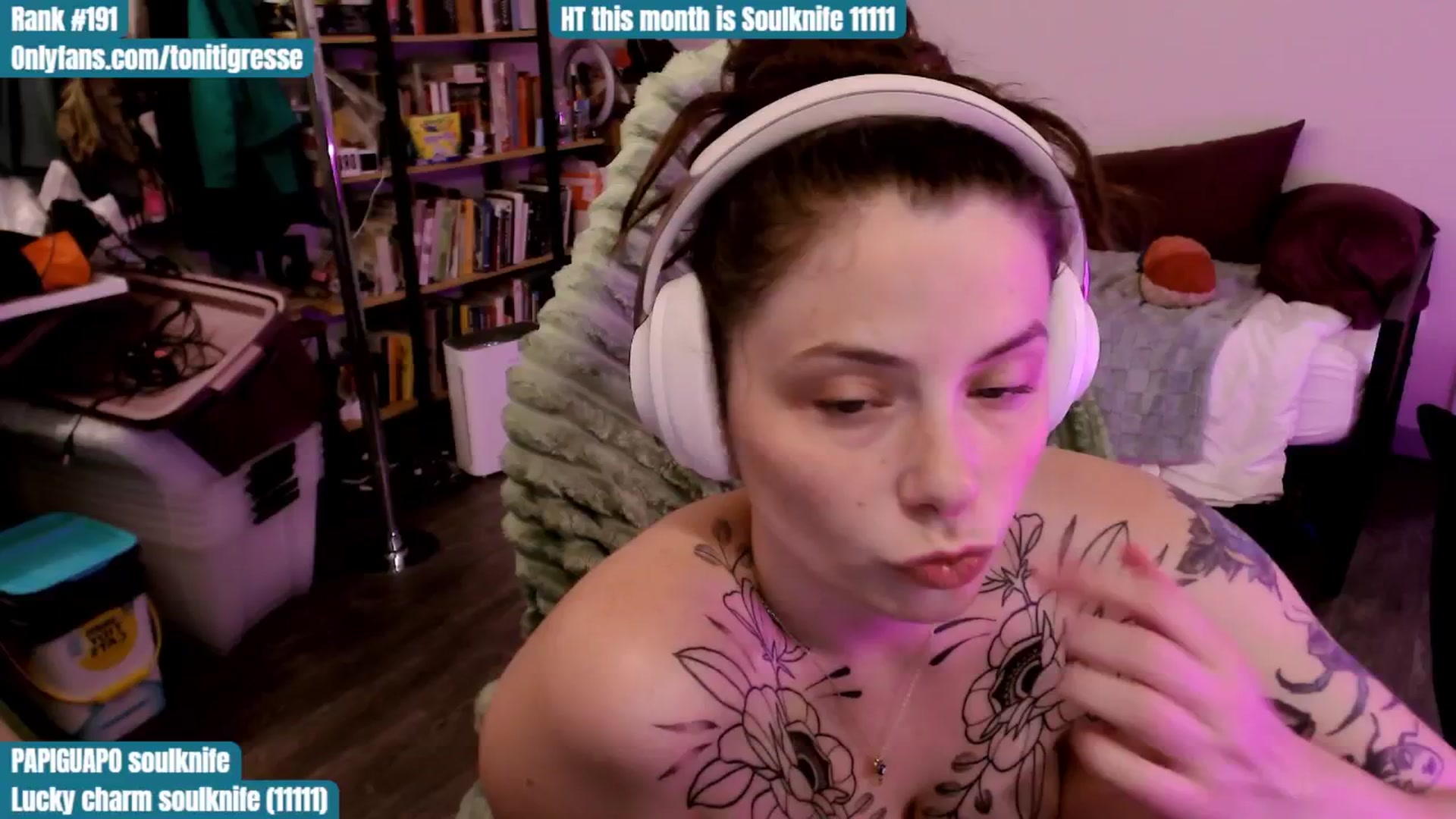 Gallery image thumbnail from ToniTigresse's myfreecams stream on, 09/03/2025, 01:52 image 15 of 20