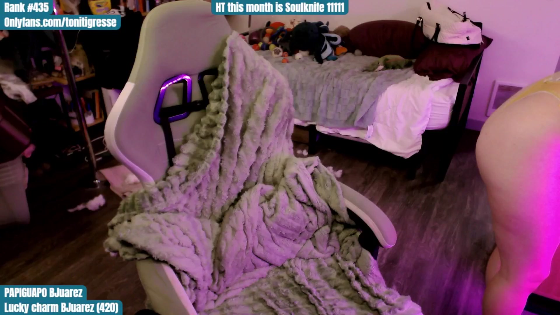 Gallery image thumbnail from ToniTigresse's myfreecams stream on, 09/14/2025, 02:31 image 7 of 20
