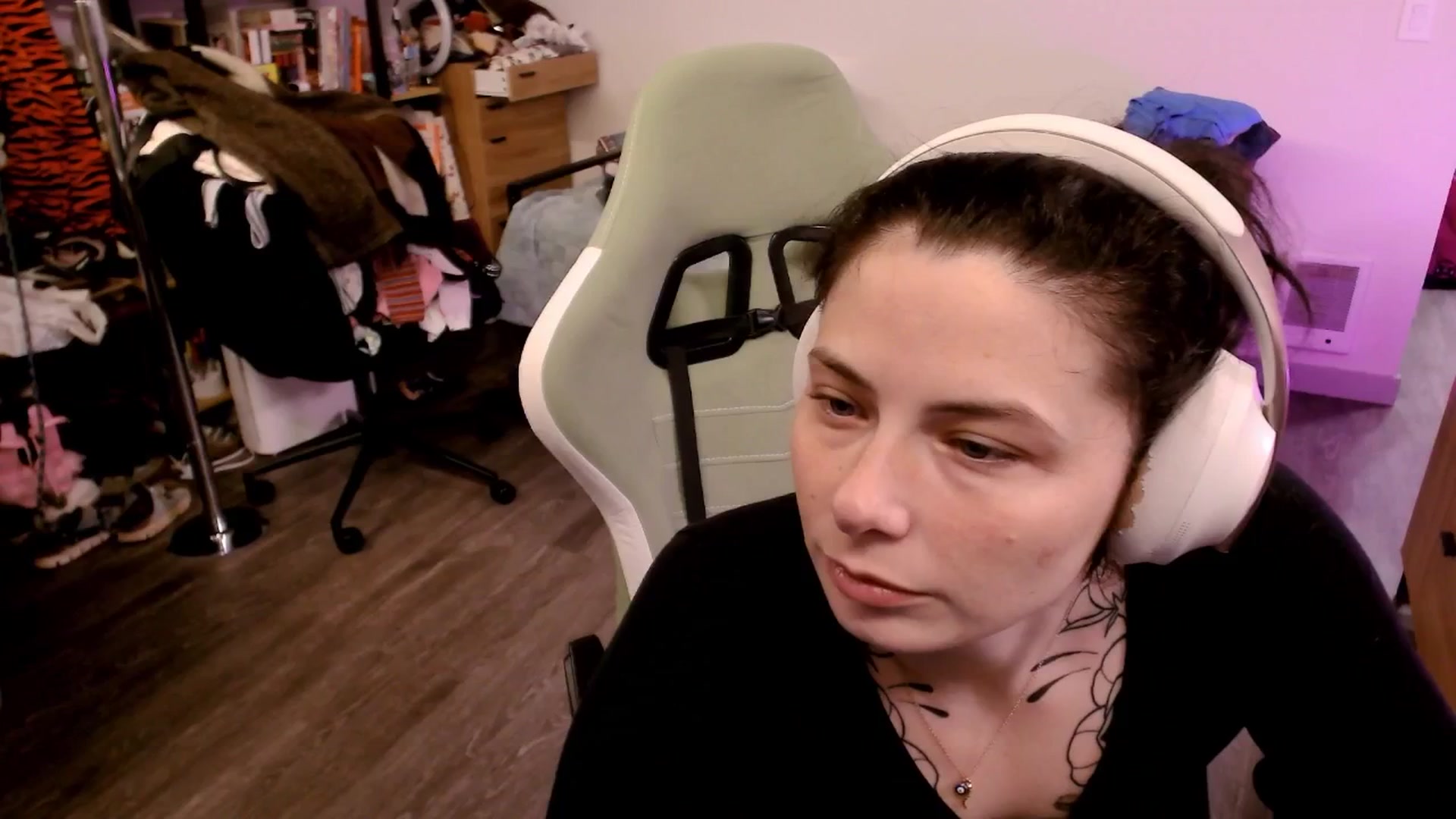Gallery image thumbnail from ToniTigresse's myfreecams stream on, 09/30/2025, 02:42 image 7 of 20