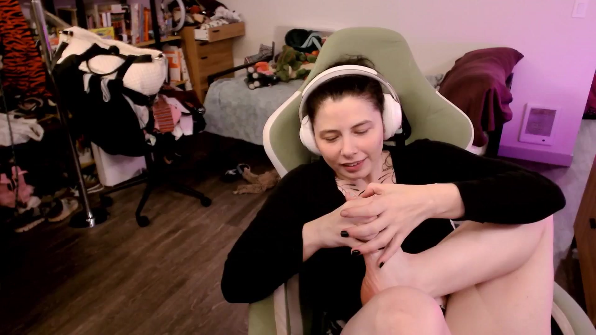 Gallery image thumbnail from ToniTigresse's myfreecams stream on, 09/30/2025, 02:42 image 1 of 20
