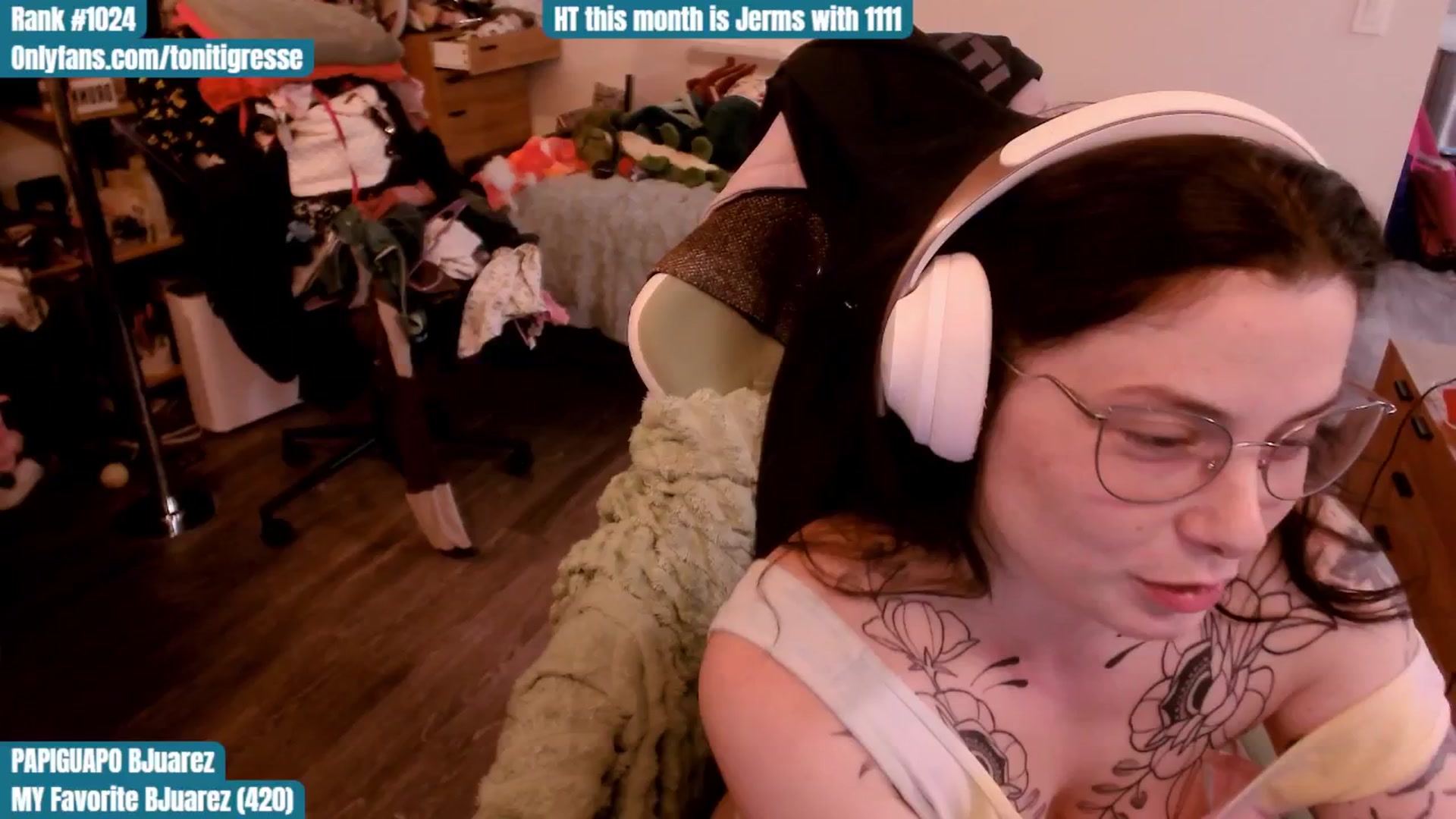 Gallery image thumbnail from ToniTigresse's myfreecams stream on, 10/10/2025, 01:01 image 9 of 20