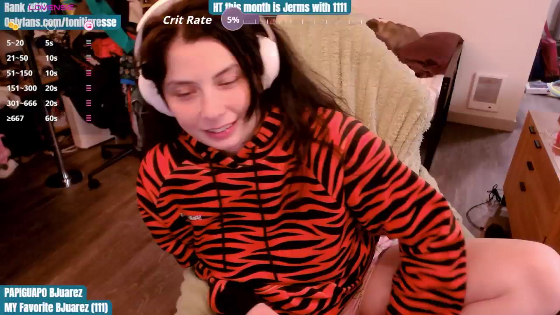 Gallery image thumbnail from ToniTigresse's myfreecams stream on, 10/14/2025, 24:58 image 4 of 20