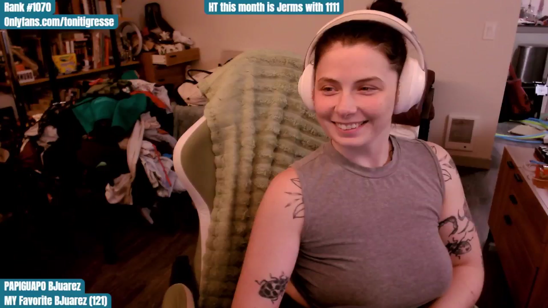 Gallery image thumbnail from ToniTigresse's myfreecams stream on, 10/19/2025, 03:07 image 10 of 20