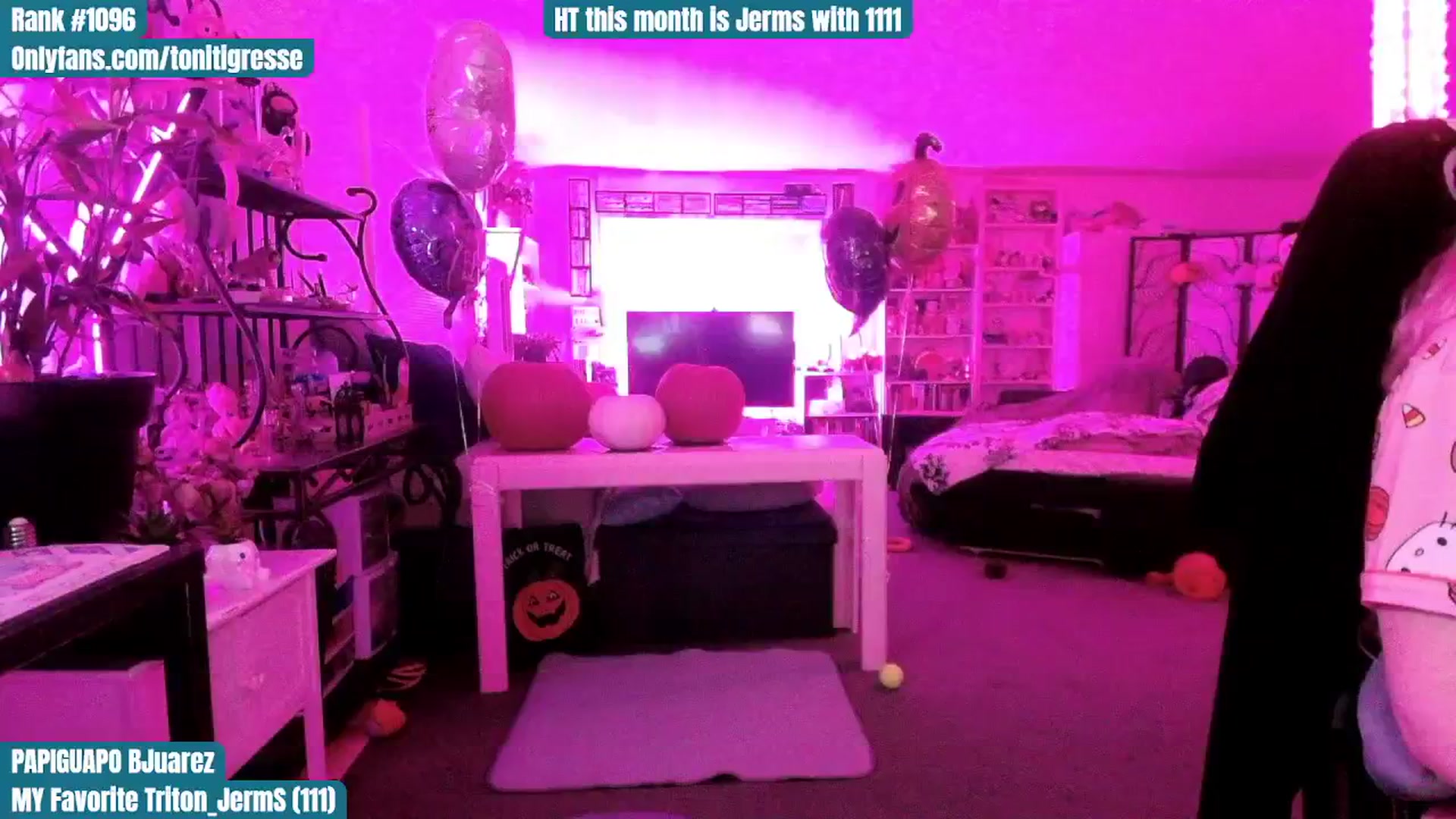 Gallery image thumbnail from ToniTigresse's myfreecams stream on, 10/22/2025, 02:12 image 18 of 20