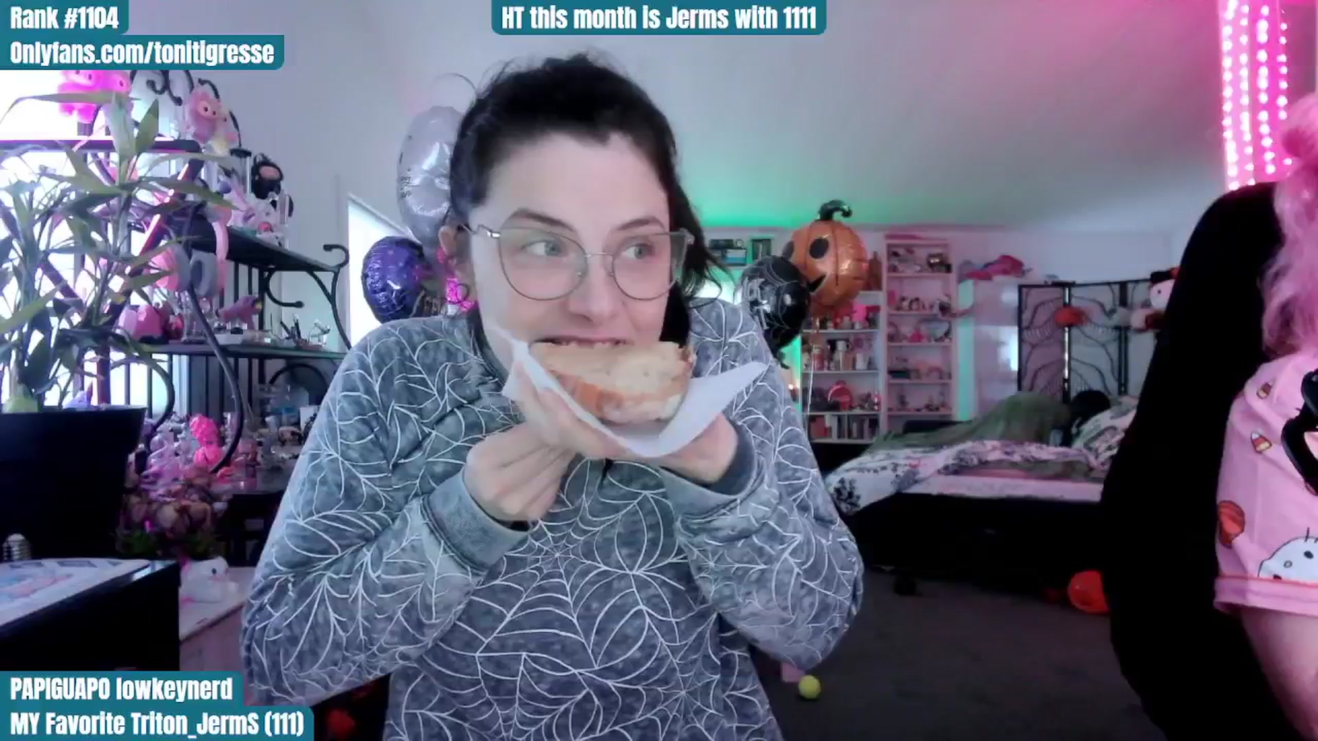 Gallery image thumbnail from ToniTigresse's myfreecams stream on, 10/22/2025, 02:12 image 5 of 20