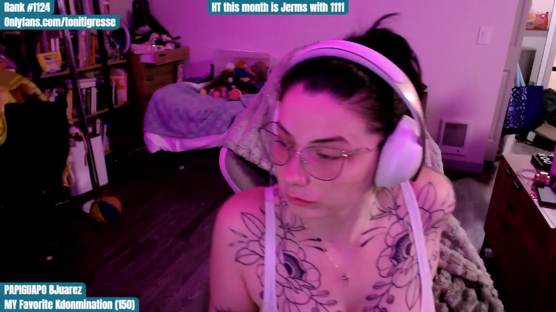 Gallery image thumbnail from ToniTigresse's myfreecams stream on, 10/30/2025, 24:02 image 19 of 20