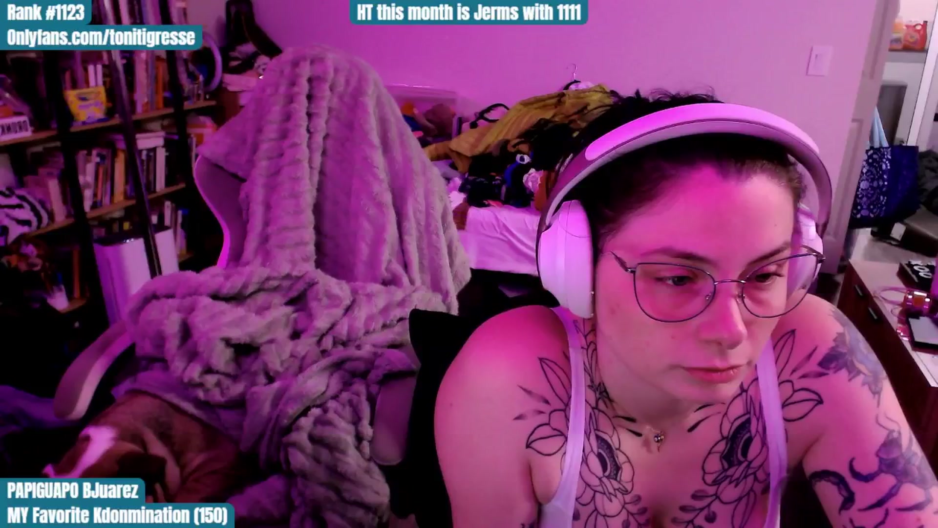 Gallery image thumbnail from ToniTigresse's myfreecams stream on, 10/30/2025, 02:12 image 5 of 20
