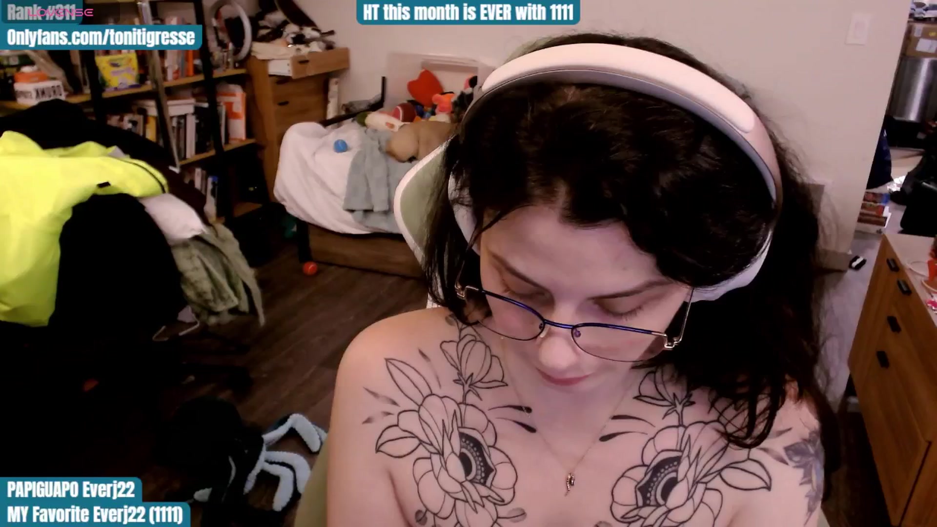 Gallery image thumbnail from ToniTigresse's myfreecams stream on, 11/03/2025, 02:48 image 18 of 20