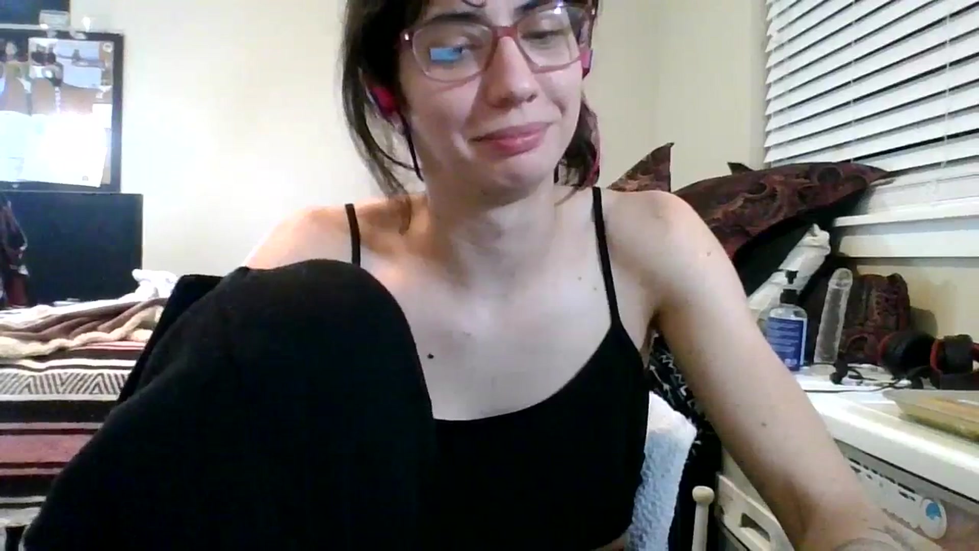 Gallery image thumbnail from ToniTime's myfreecams stream on, 11/19/2023, 13:29 image 13 of 20