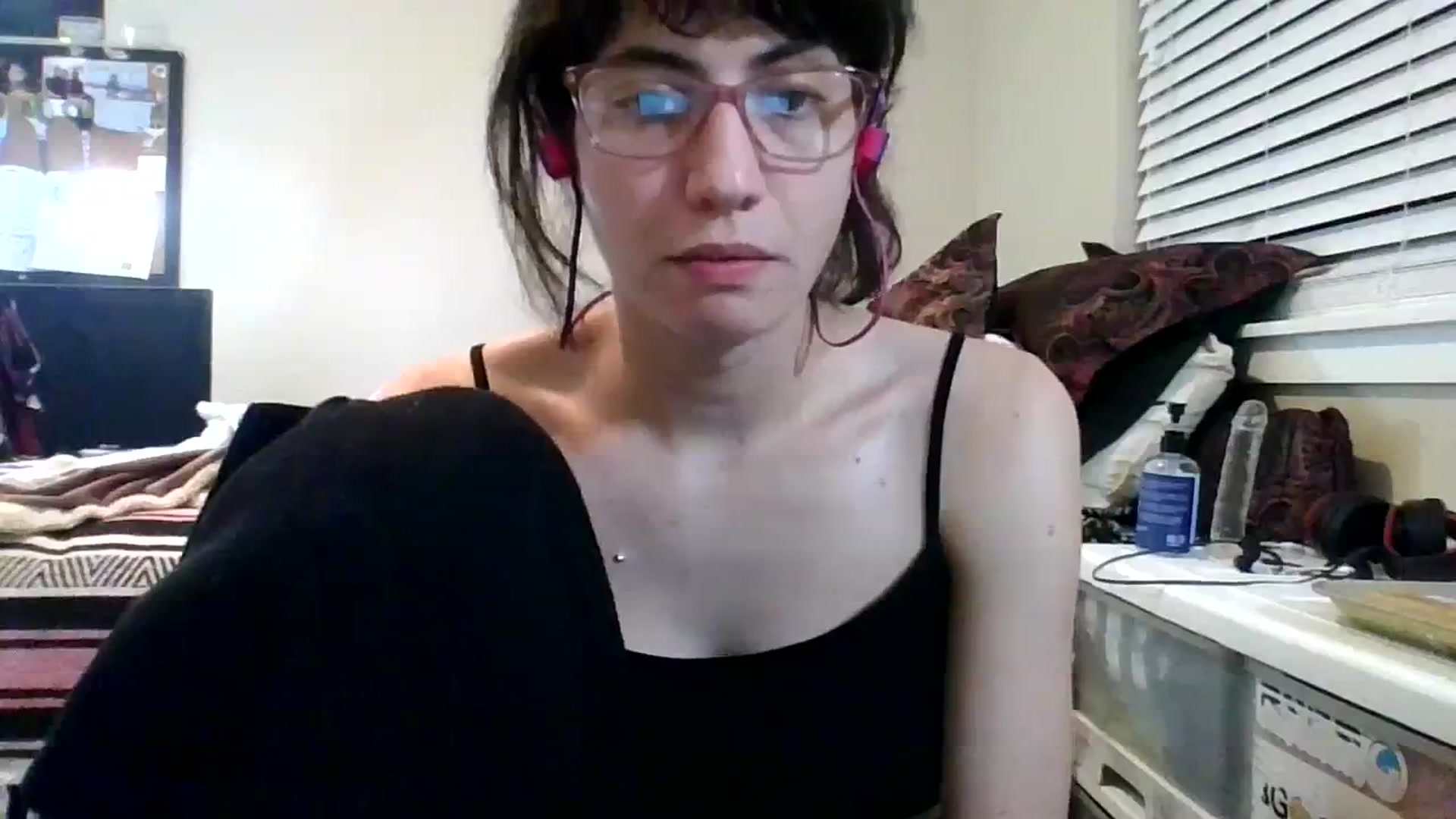 Gallery image thumbnail from ToniTime's myfreecams stream on, 11/19/2023, 13:29 image 10 of 20