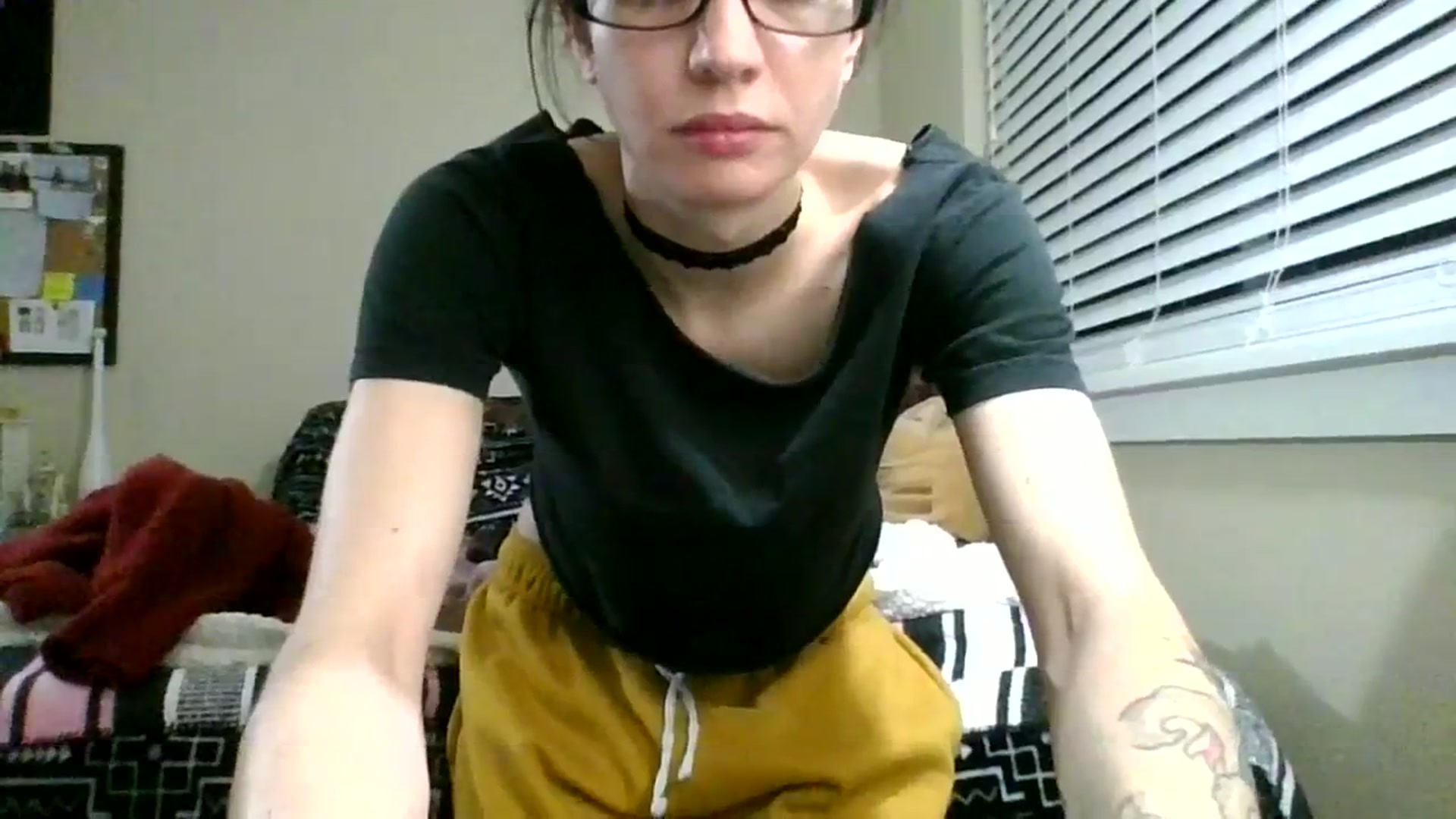 Gallery image thumbnail from ToniTime's myfreecams stream on, 12/17/2023, 14:38 image 18 of 20