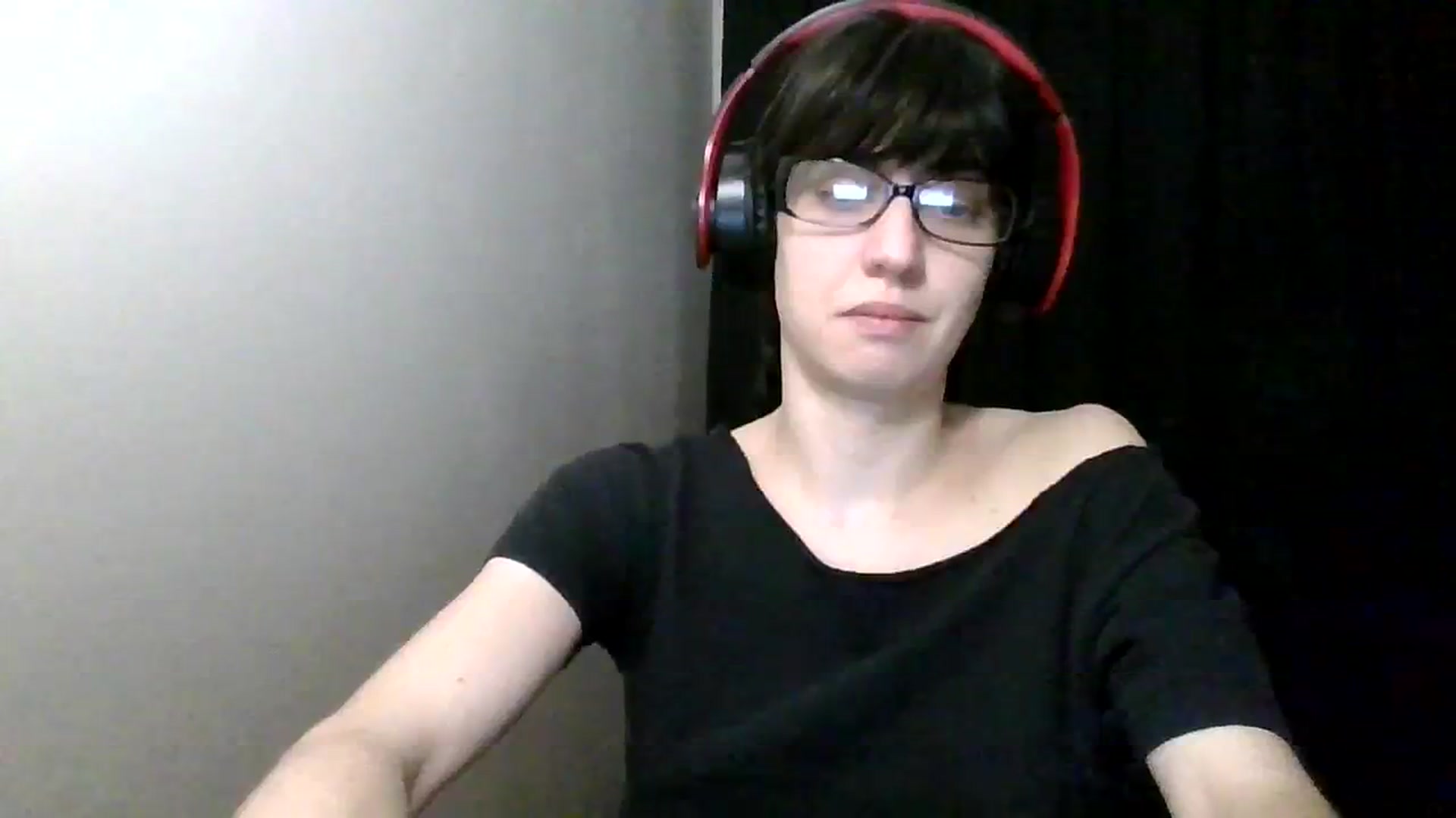 Gallery image thumbnail from ToniTime's myfreecams stream on, 12/18/2023, 10:40 image 11 of 20