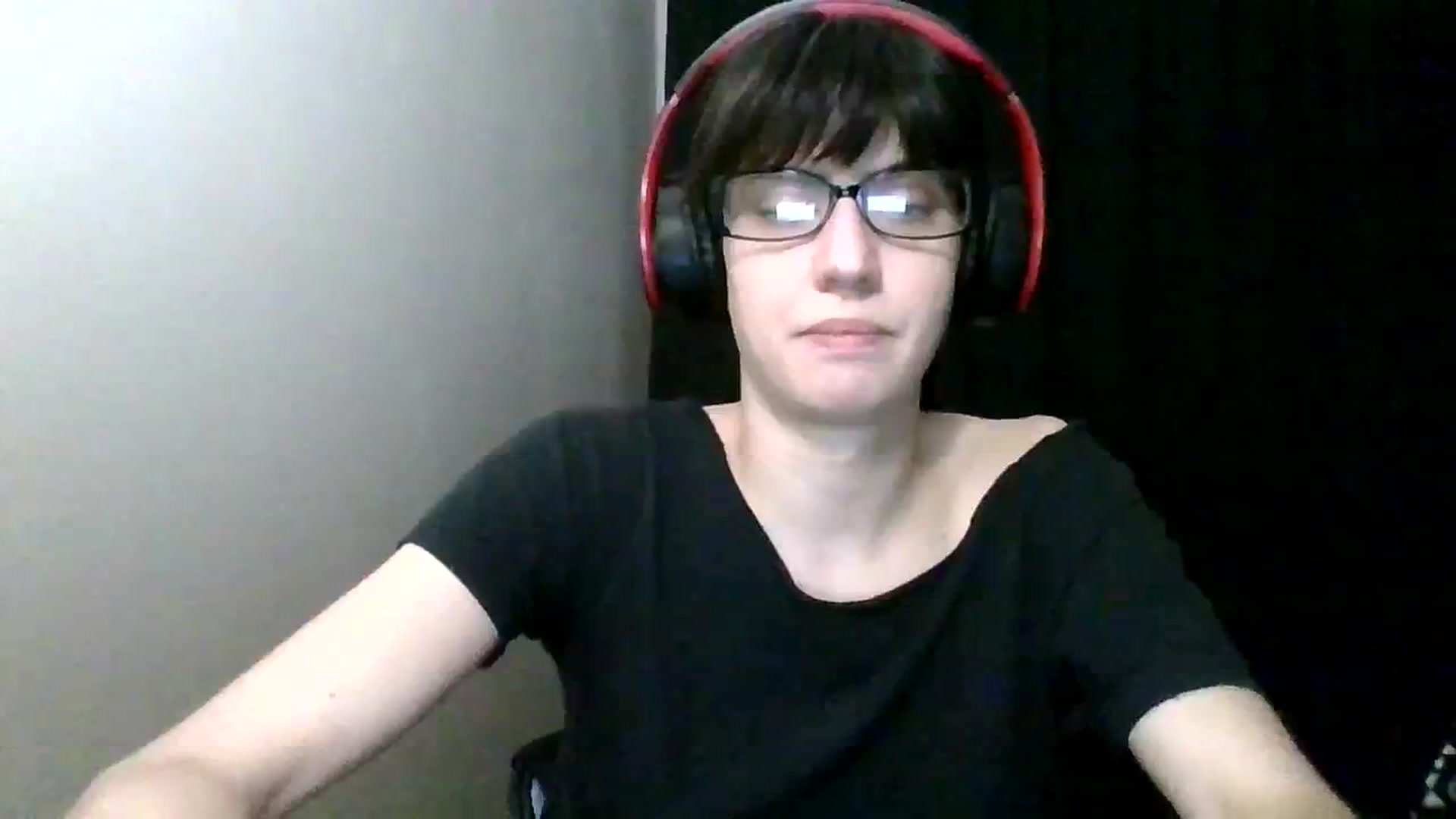 Gallery image thumbnail from ToniTime's myfreecams stream on, 12/18/2023, 10:40 image 18 of 20