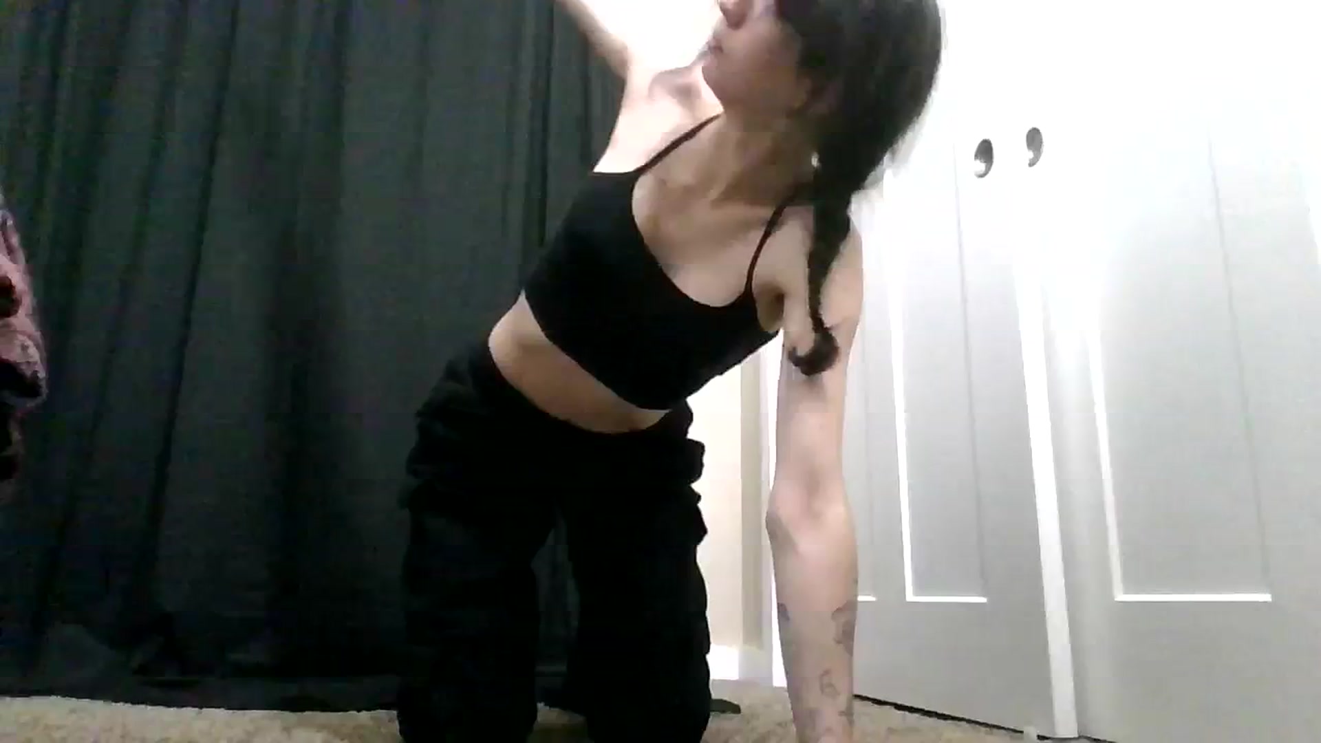 Gallery image thumbnail from ToniTime's myfreecams stream on, 01/02/2024, 08:32 image 4 of 20