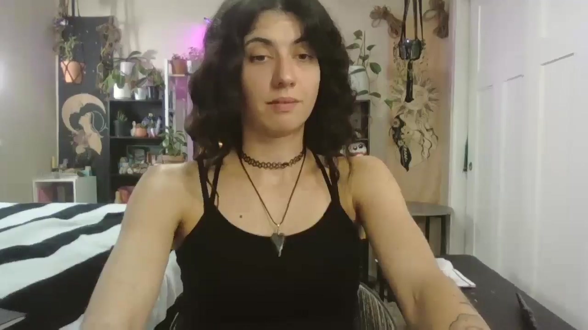 Gallery image thumbnail from ToniTime's myfreecams stream on, 09/07/2025, 24:47 image 18 of 20