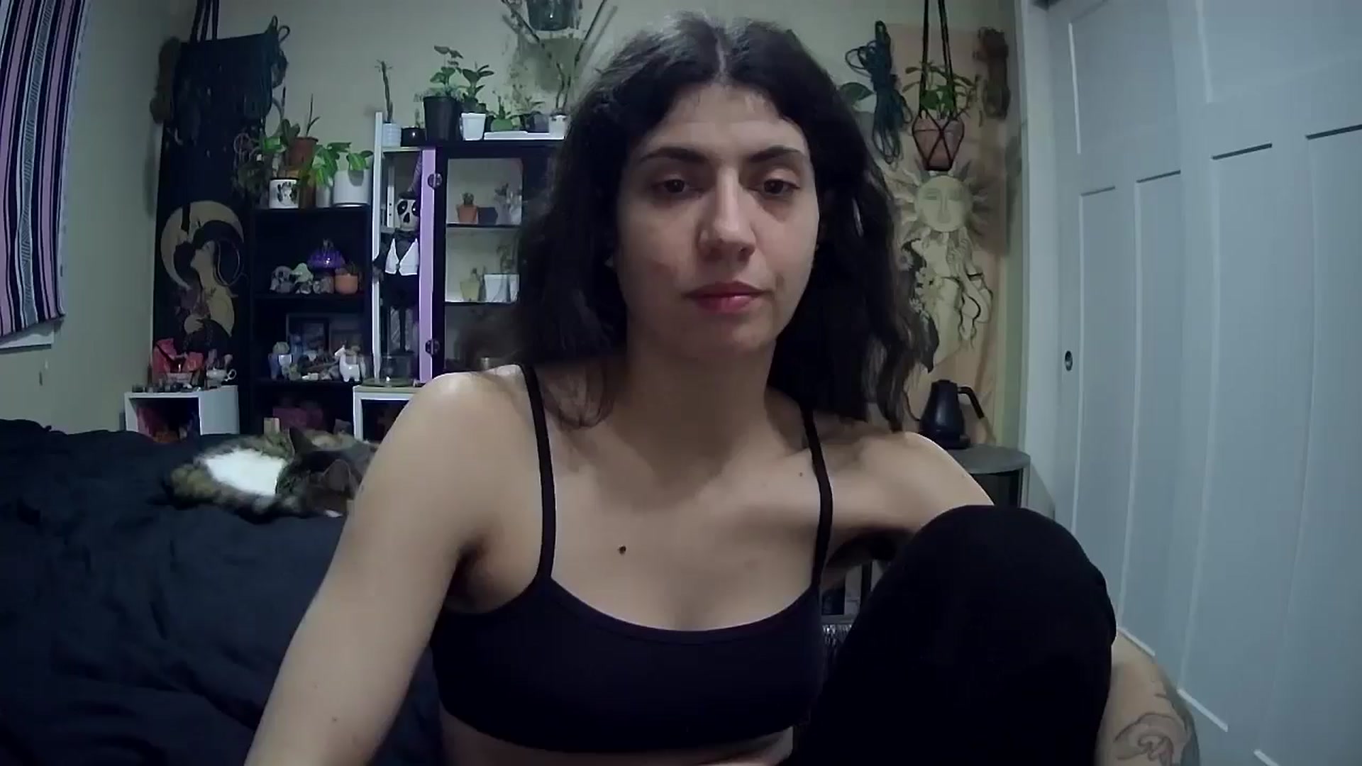 Gallery image thumbnail from ToniTime's myfreecams stream on, 12/15/2025, 09:25 image 1 of 20