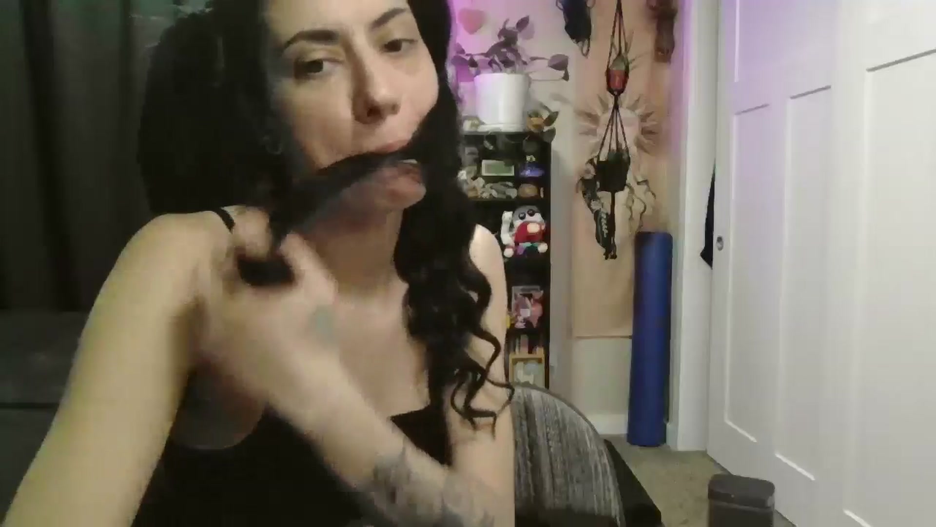 Gallery image thumbnail from ToniTime's myfreecams stream on, 03/16/2026, 18:30 image 13 of 20