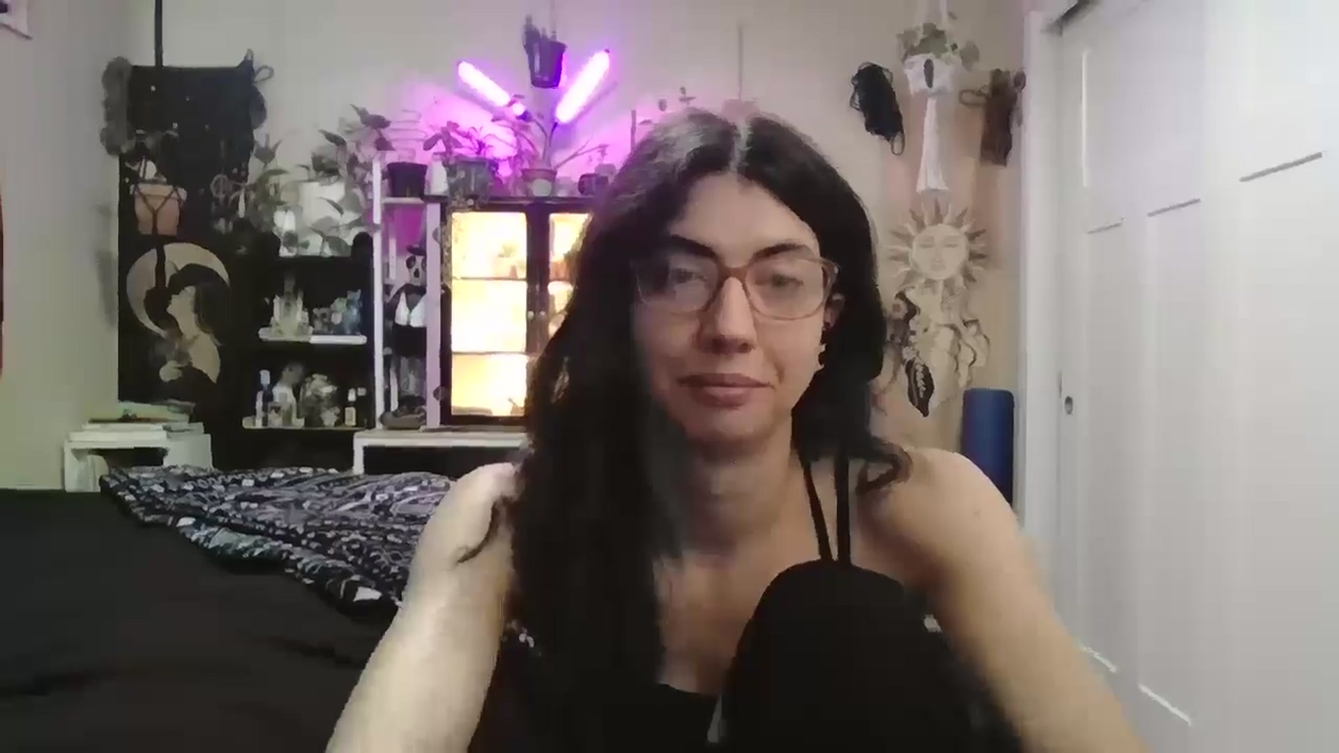 Gallery image thumbnail from ToniTime's myfreecams stream on, 04/30/2026, 19:39 image 8 of 20