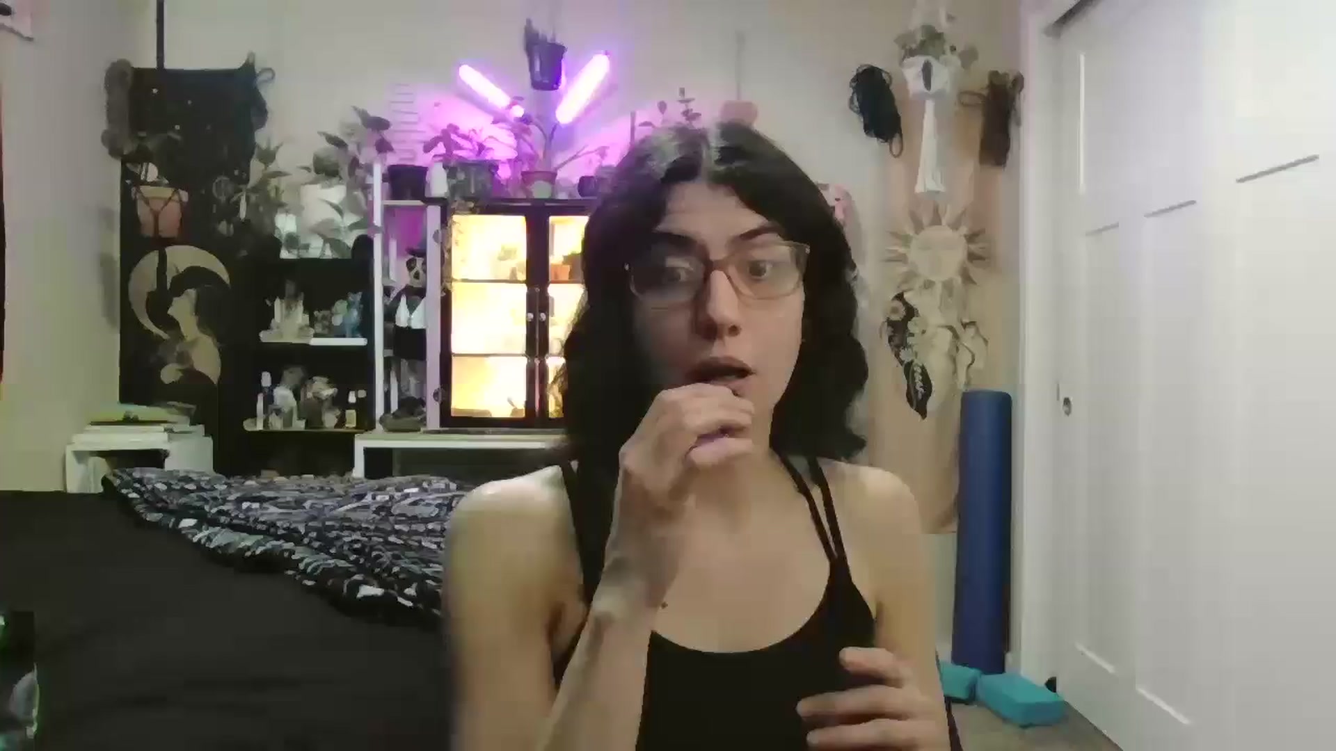 Gallery image thumbnail from ToniTime's myfreecams stream on, 04/30/2026, 19:39 image 2 of 20